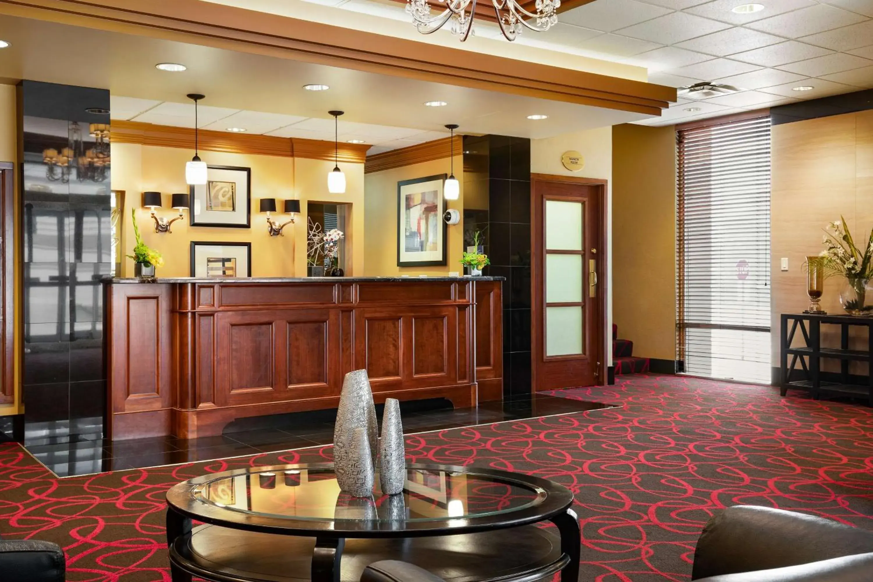 Lobby or reception in Best Western Plus Columbia River Hotel Lobby or reception in Best Western Plus Columbia River Hotel