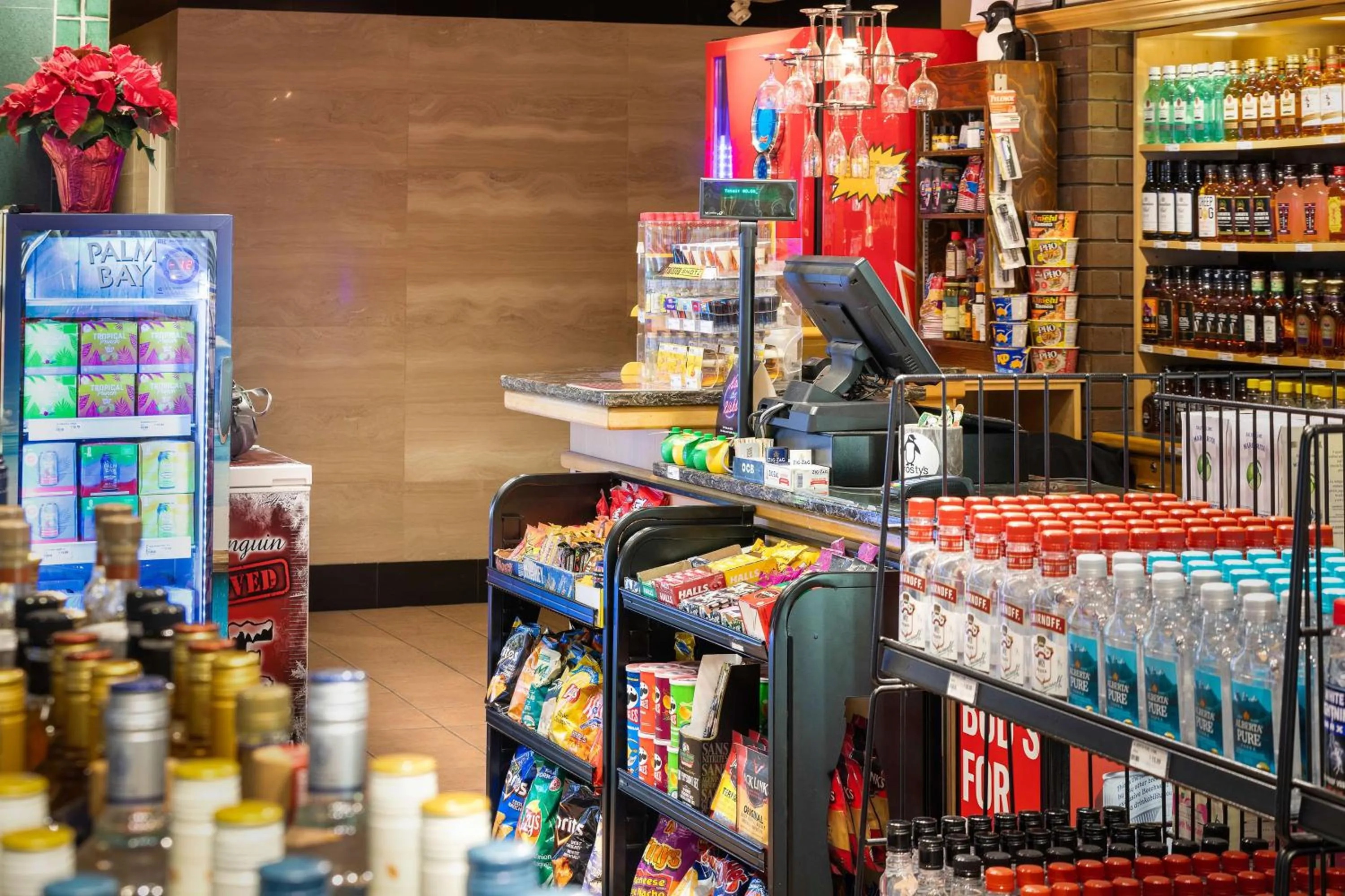 Property building in Best Western Plus Columbia River Hotel