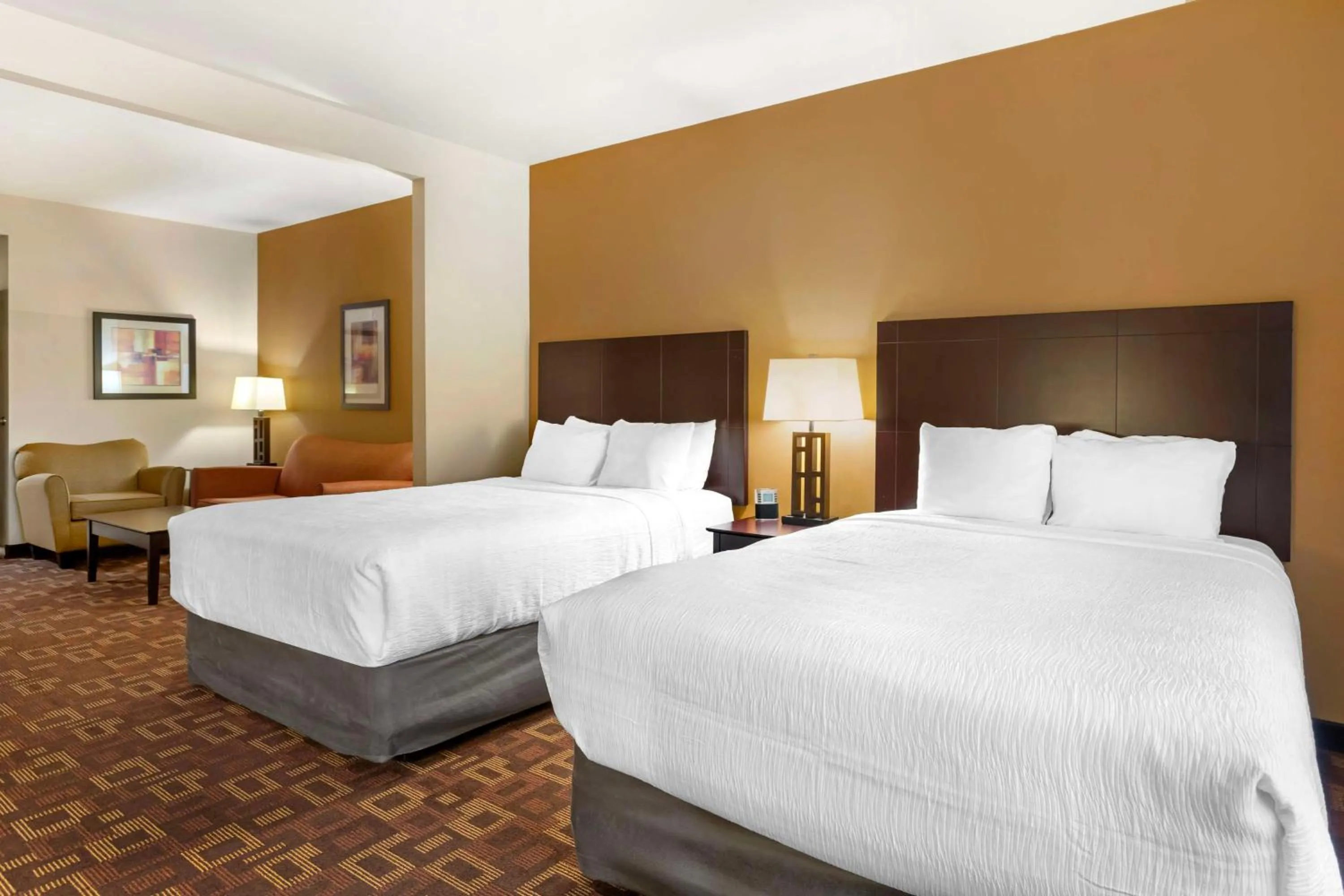 Photo of the whole room, Bed in Best Western Plus Goliad Inn & Suites