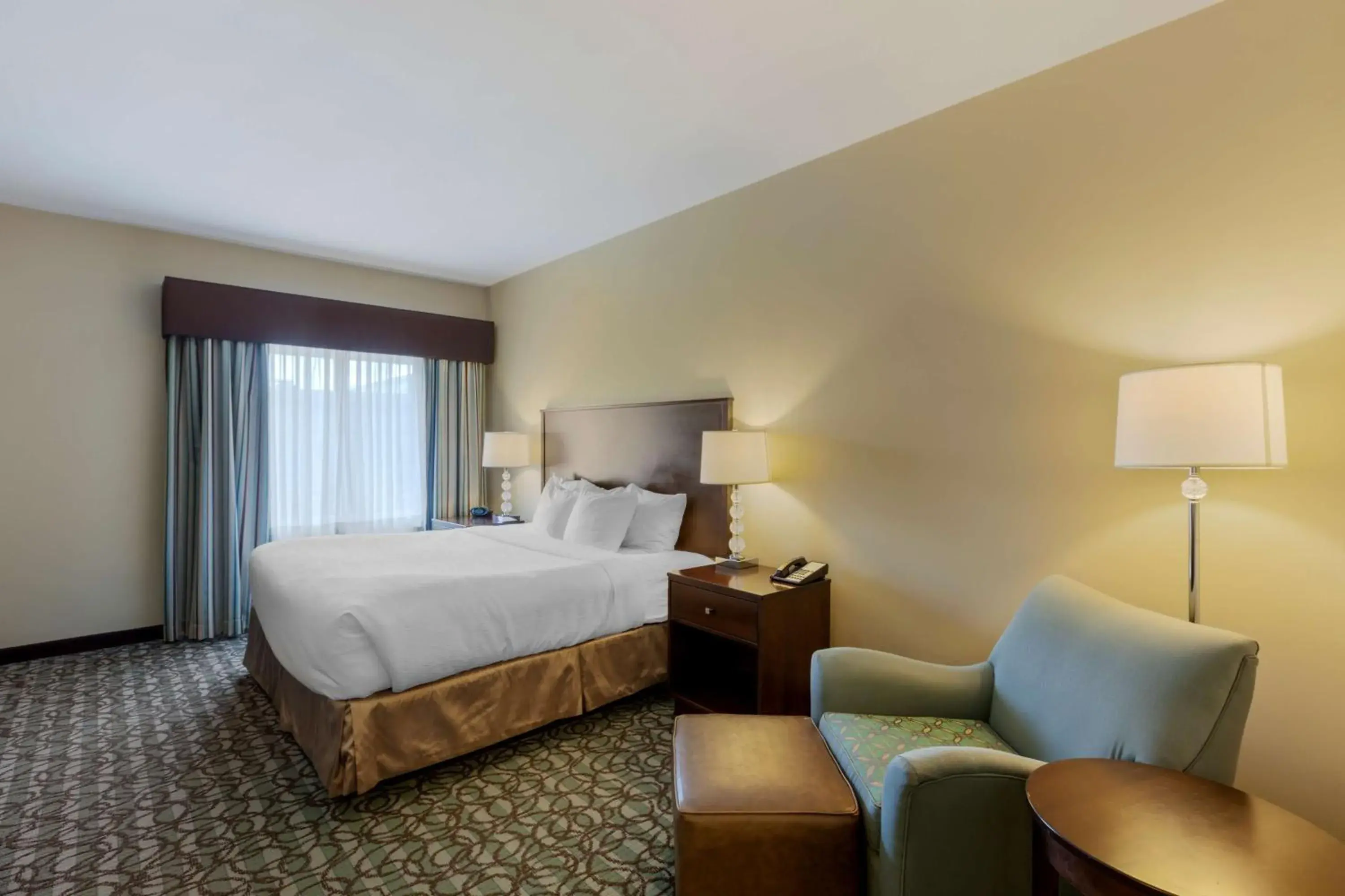 Bedroom, Bed in Best Western Plus Walkerton Hotel & Conference Centre Bedroom, Bed in Best Western Plus Walkerton Hotel & Conference Centre