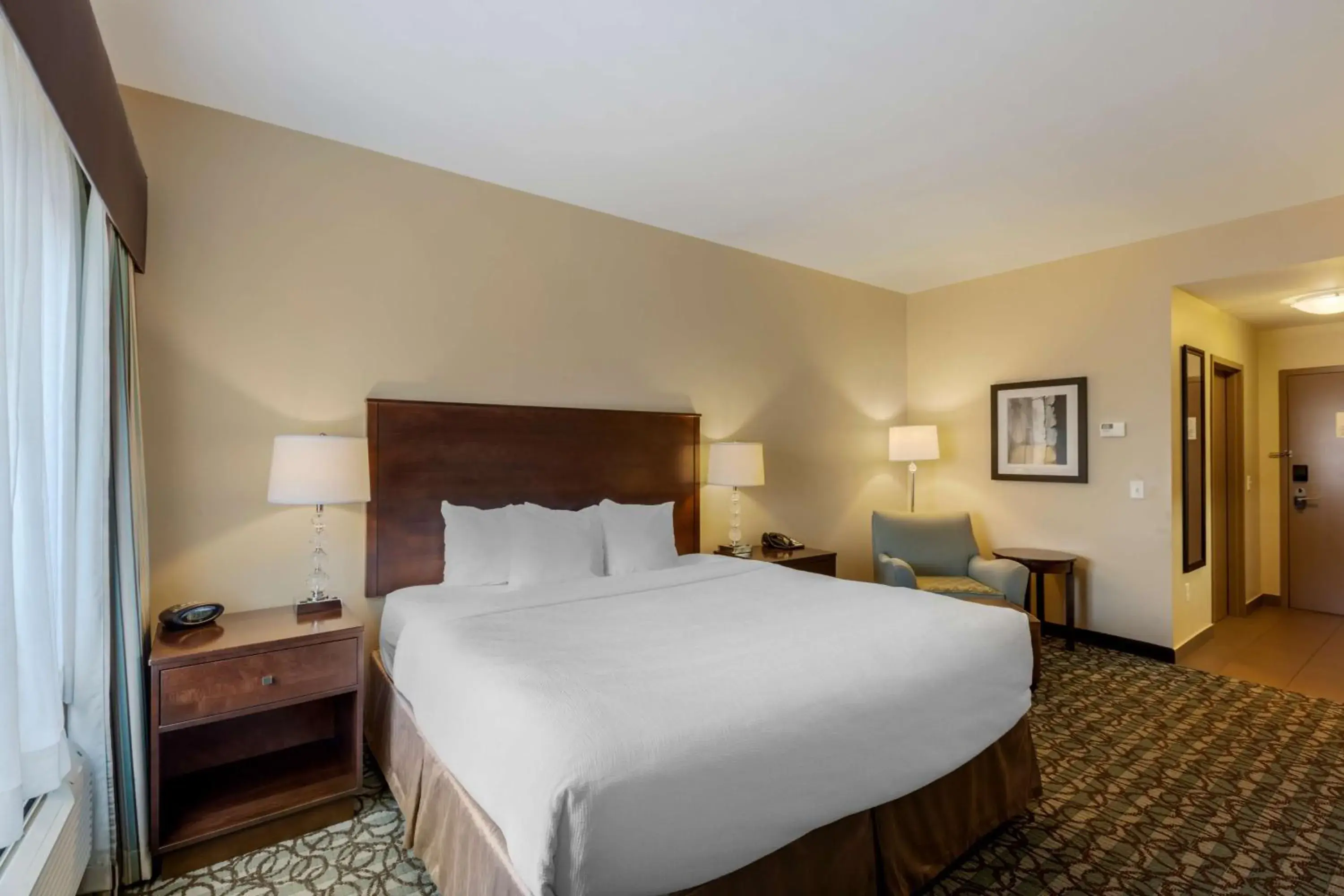 Bedroom, Bed in Best Western Plus Walkerton Hotel & Conference Centre Bedroom, Bed in Best Western Plus Walkerton Hotel & Conference Centre