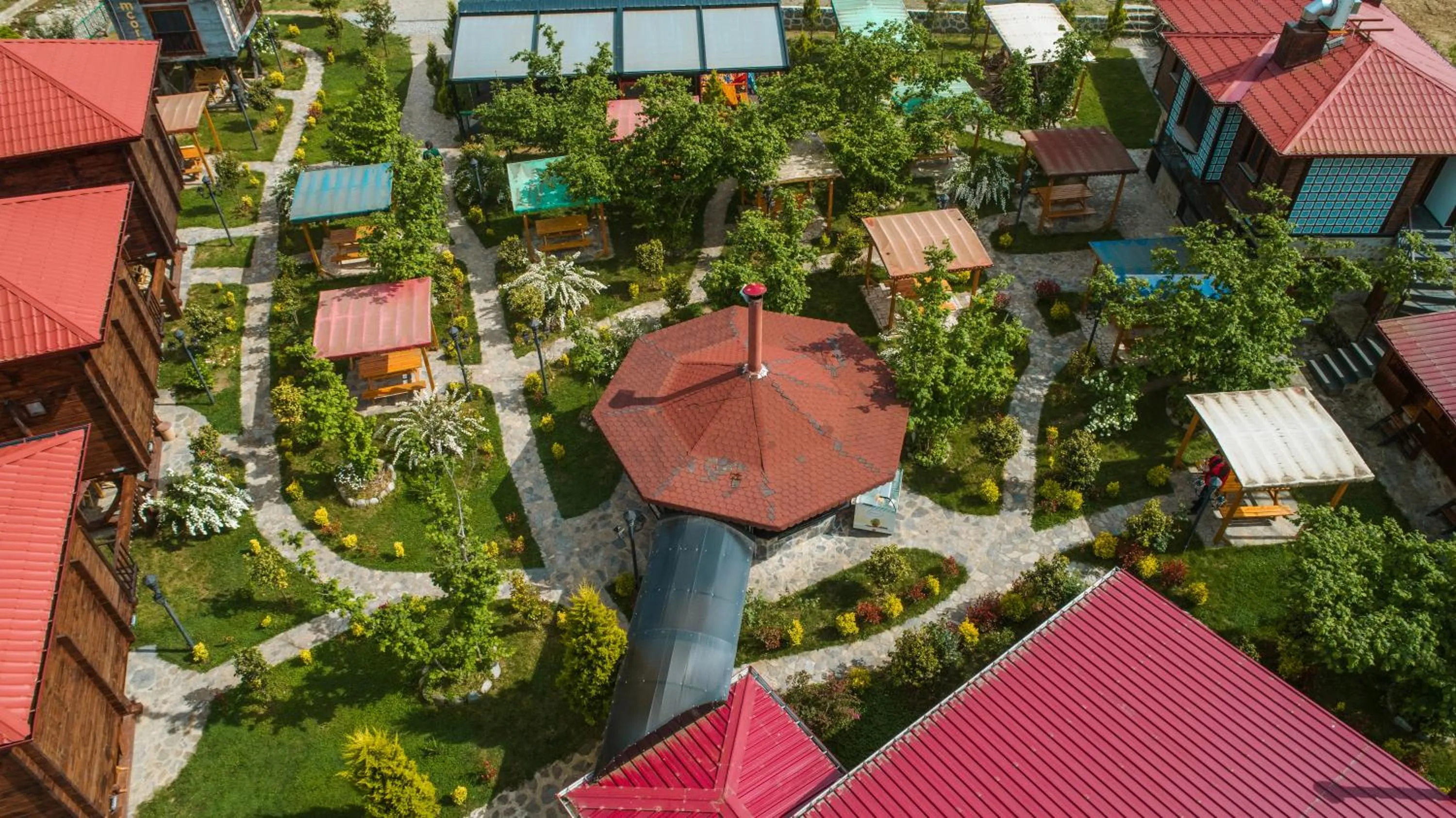 Property building in Mcora Tatil Köyü