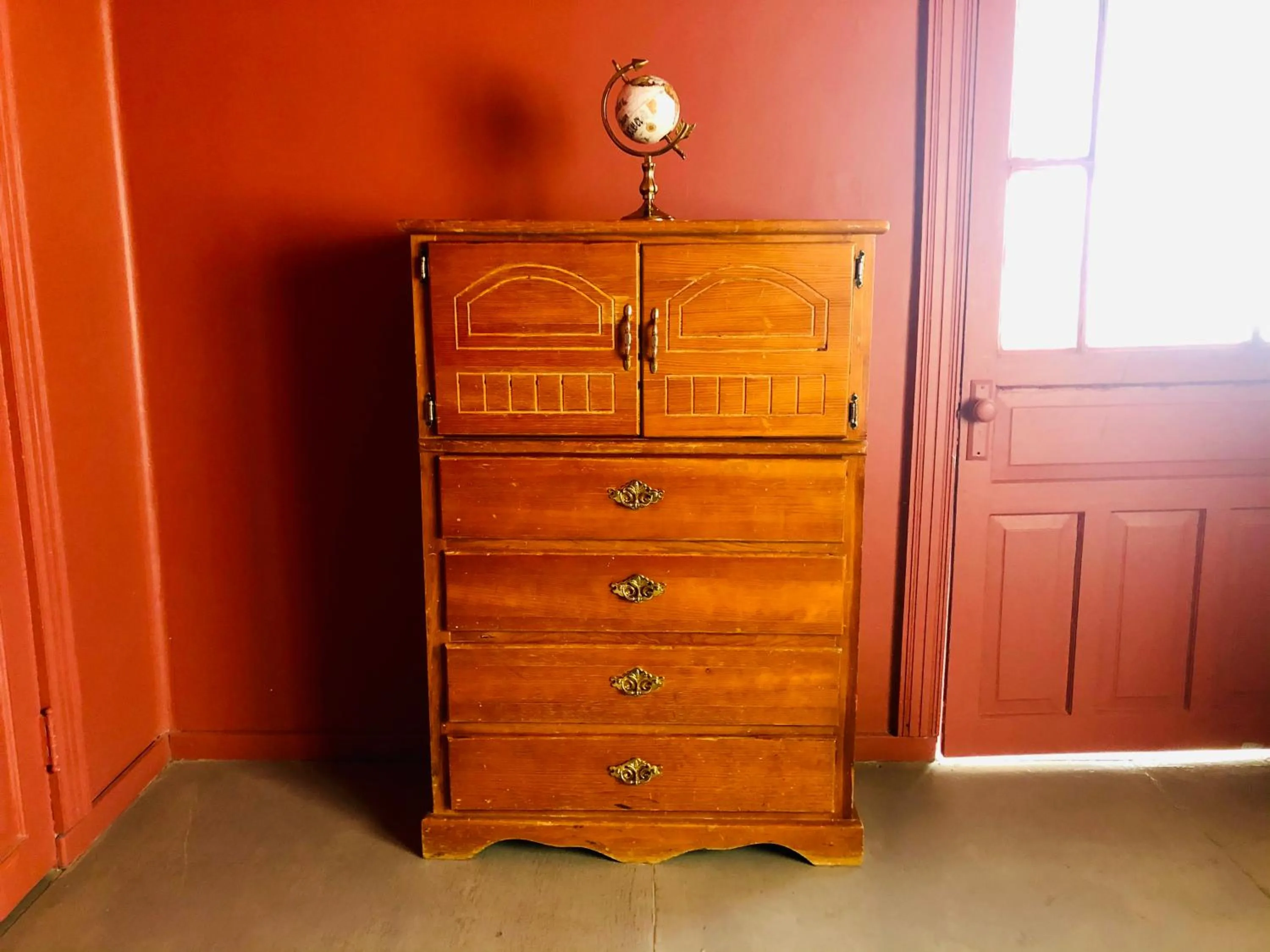 Decorative detail in Hostal Kuira Bá by Rotamundos