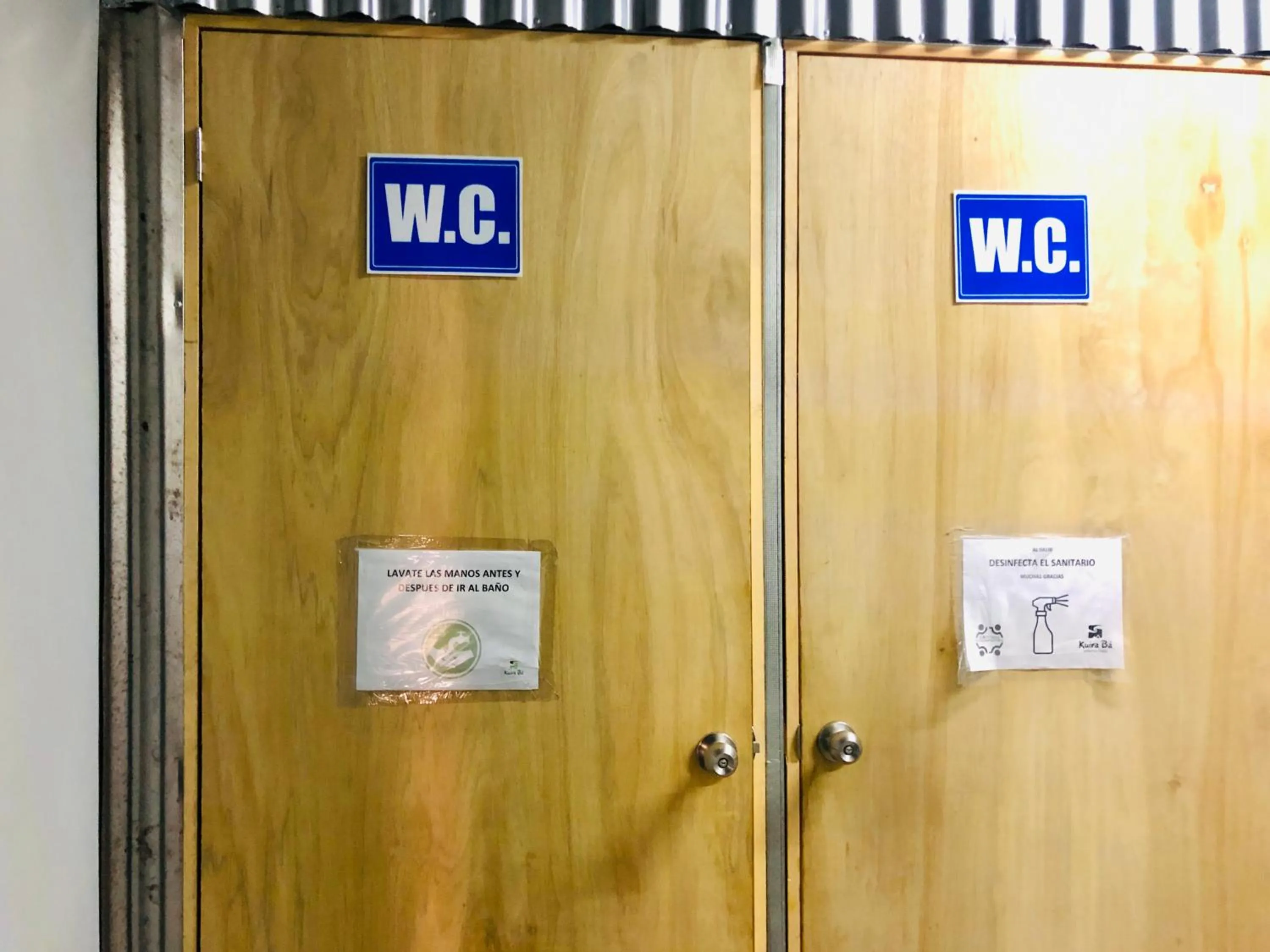 Bathroom in Hostal Kuira Bá by Rotamundos