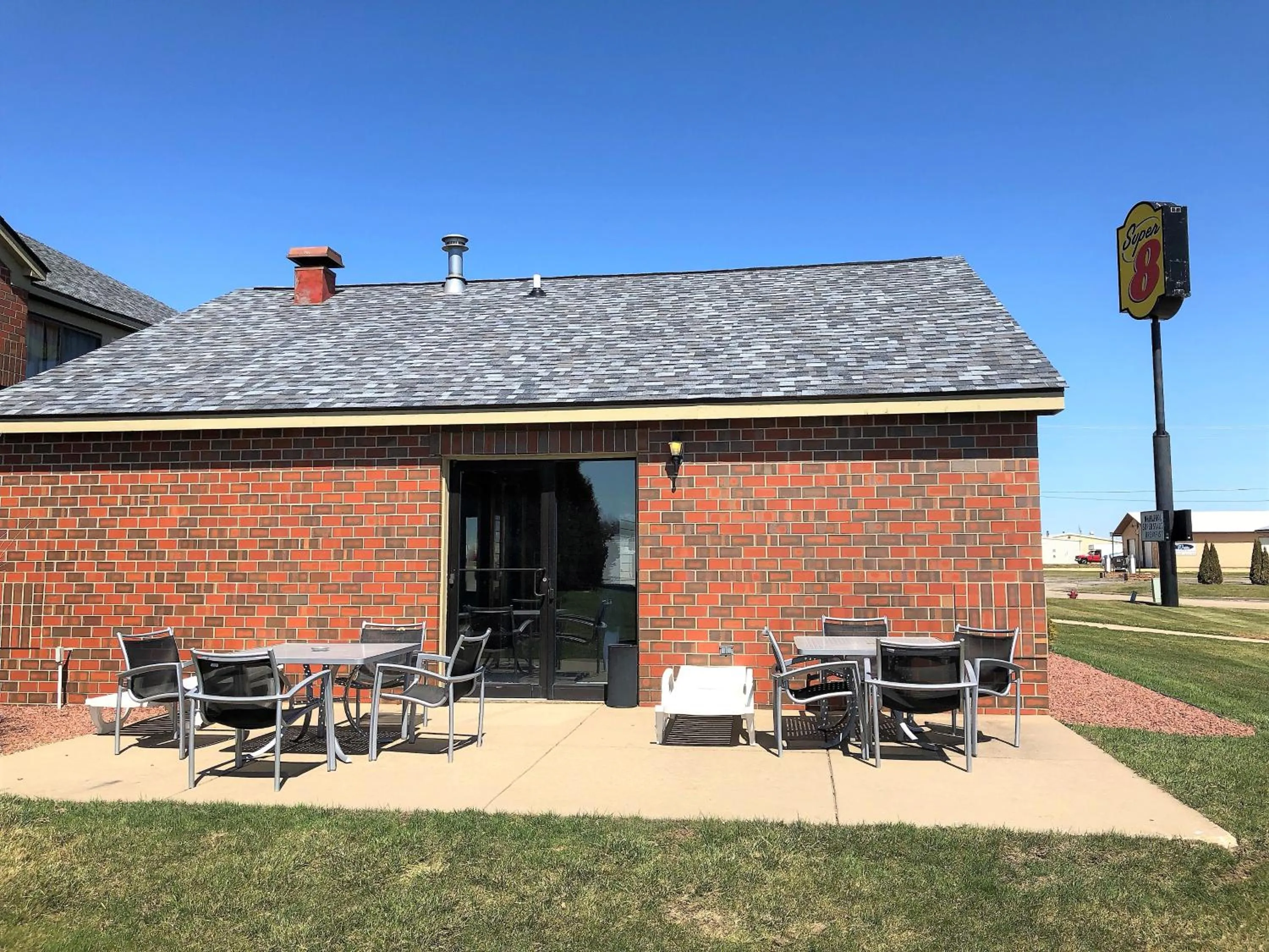 Balcony/Terrace in Super 8 by Wyndham Dodgeville