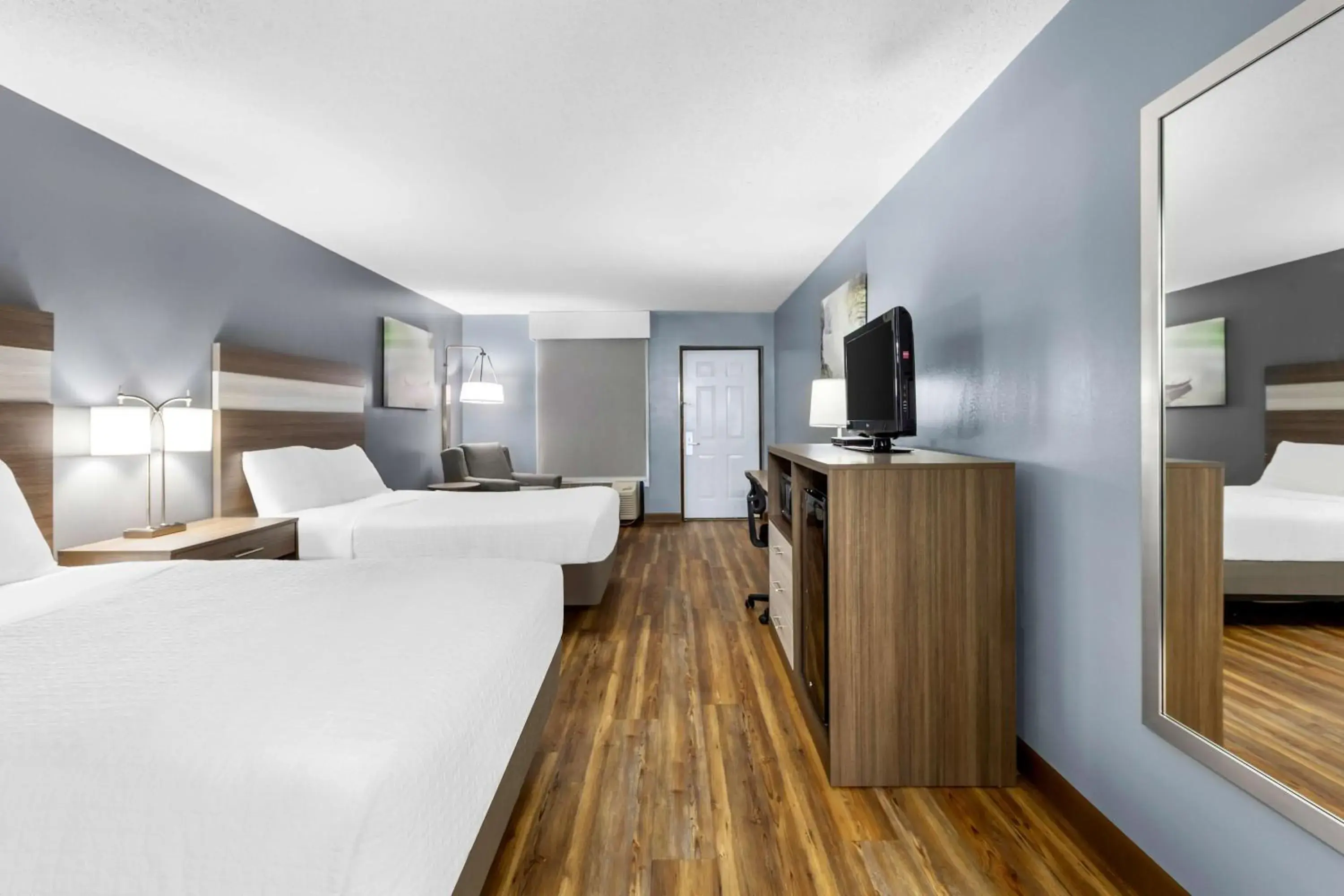 Bedroom, Bed in Best Western Wilderness Trail Inn Bedroom, Bed in Best Western Wilderness Trail Inn