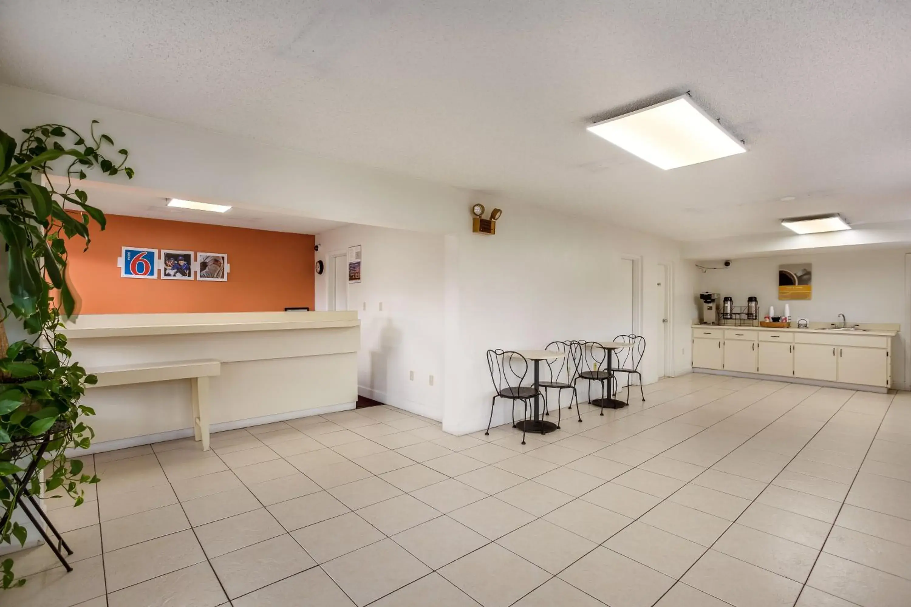 Lobby or reception in Motel 6-Macclenny, FL Lobby or reception in Motel 6-Macclenny, FL