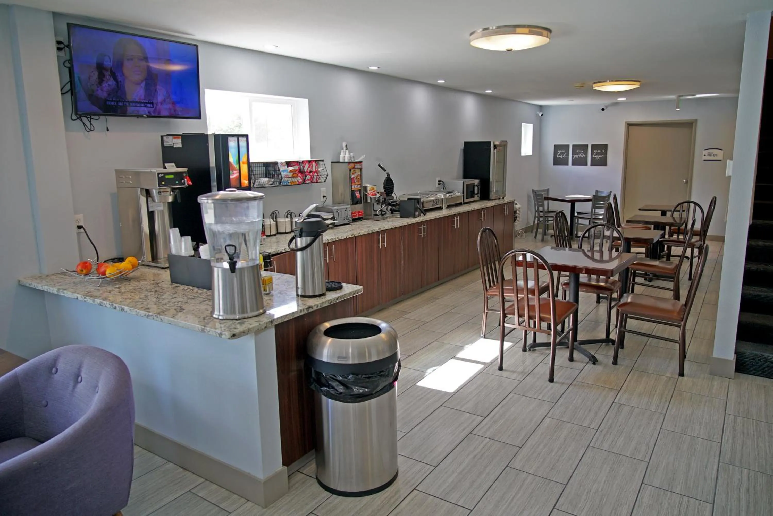 Breakfast in Baymont by Wyndham Monte Vista