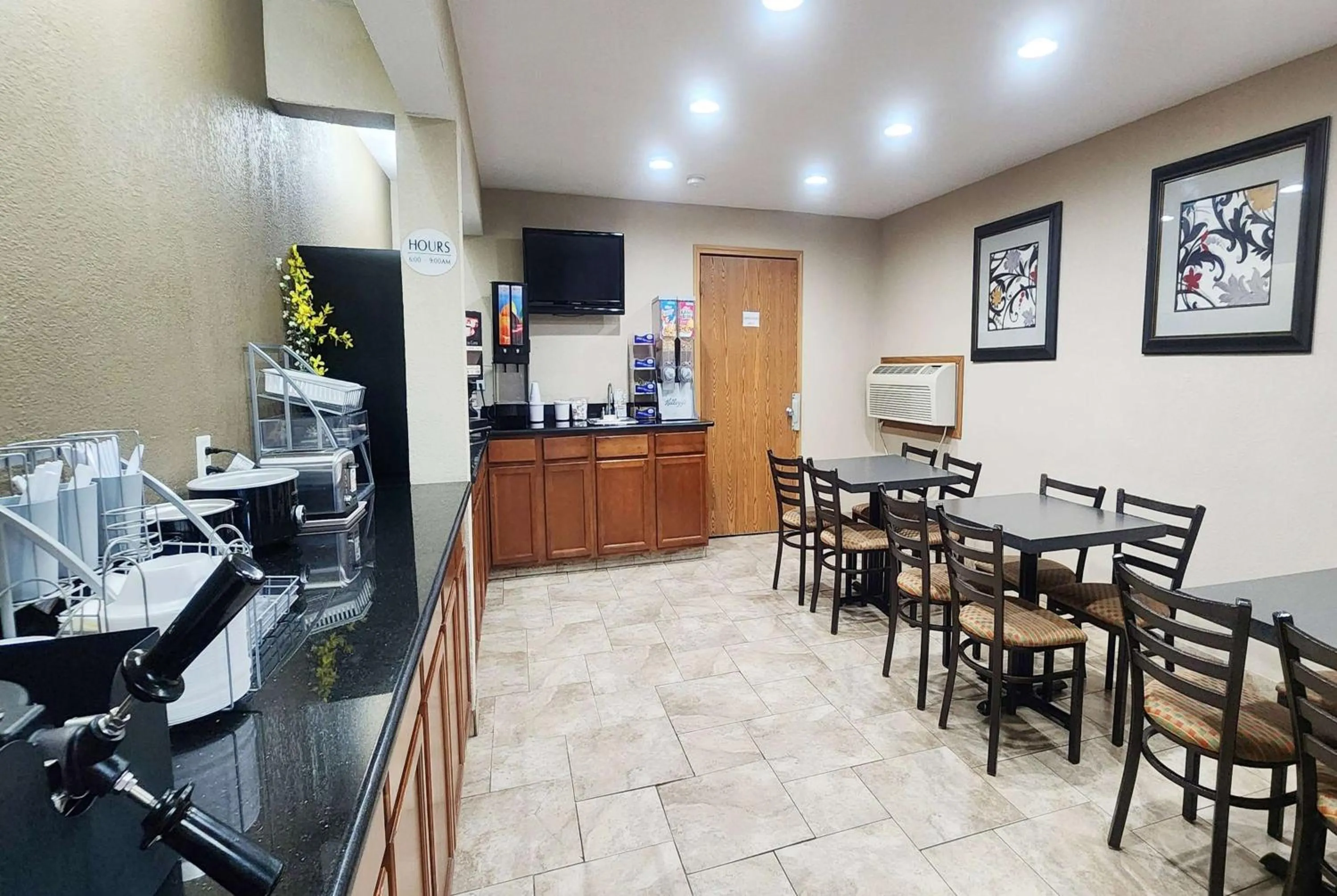 Property building in Super 8 by Wyndham Newton