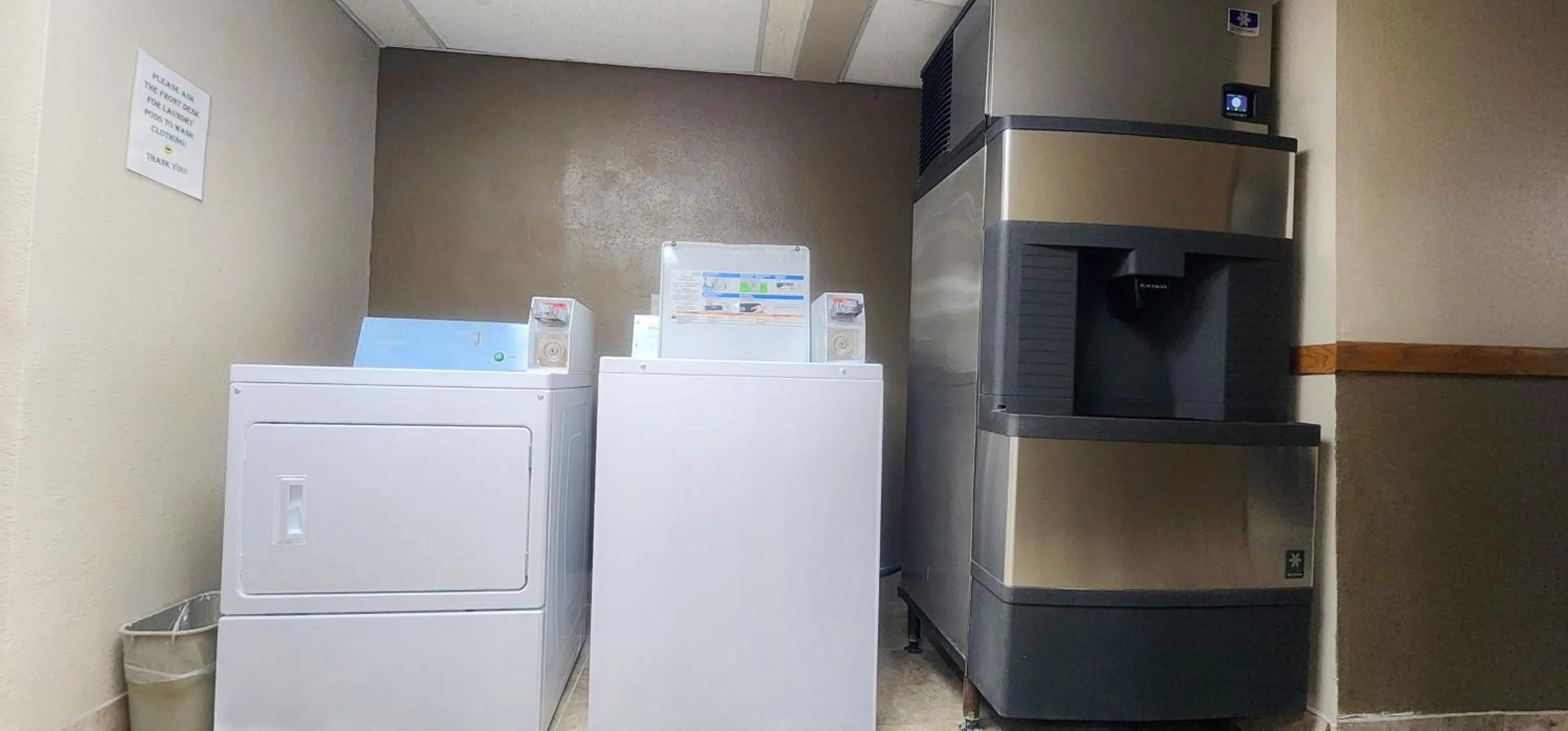 Property building in Super 8 by Wyndham Newton