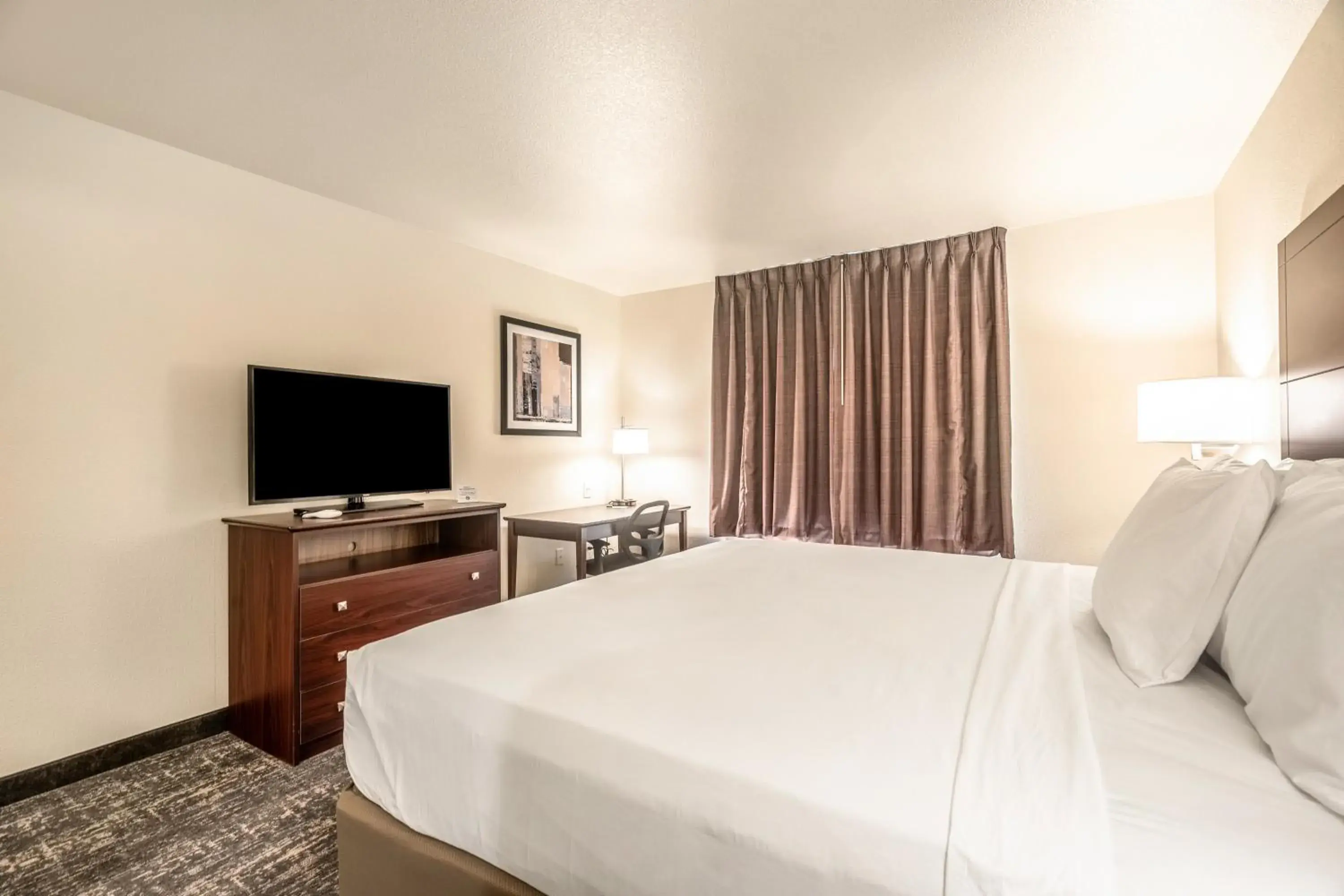 Bed in Cobblestone Inn & Suites - Kermit Bed in Cobblestone Inn & Suites - Kermit
