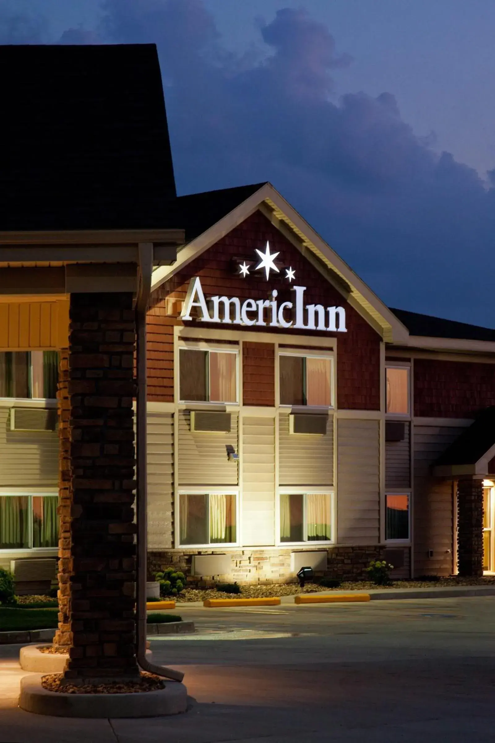 Property building in AmericInn by Wyndham Osage Property building in AmericInn by Wyndham Osage