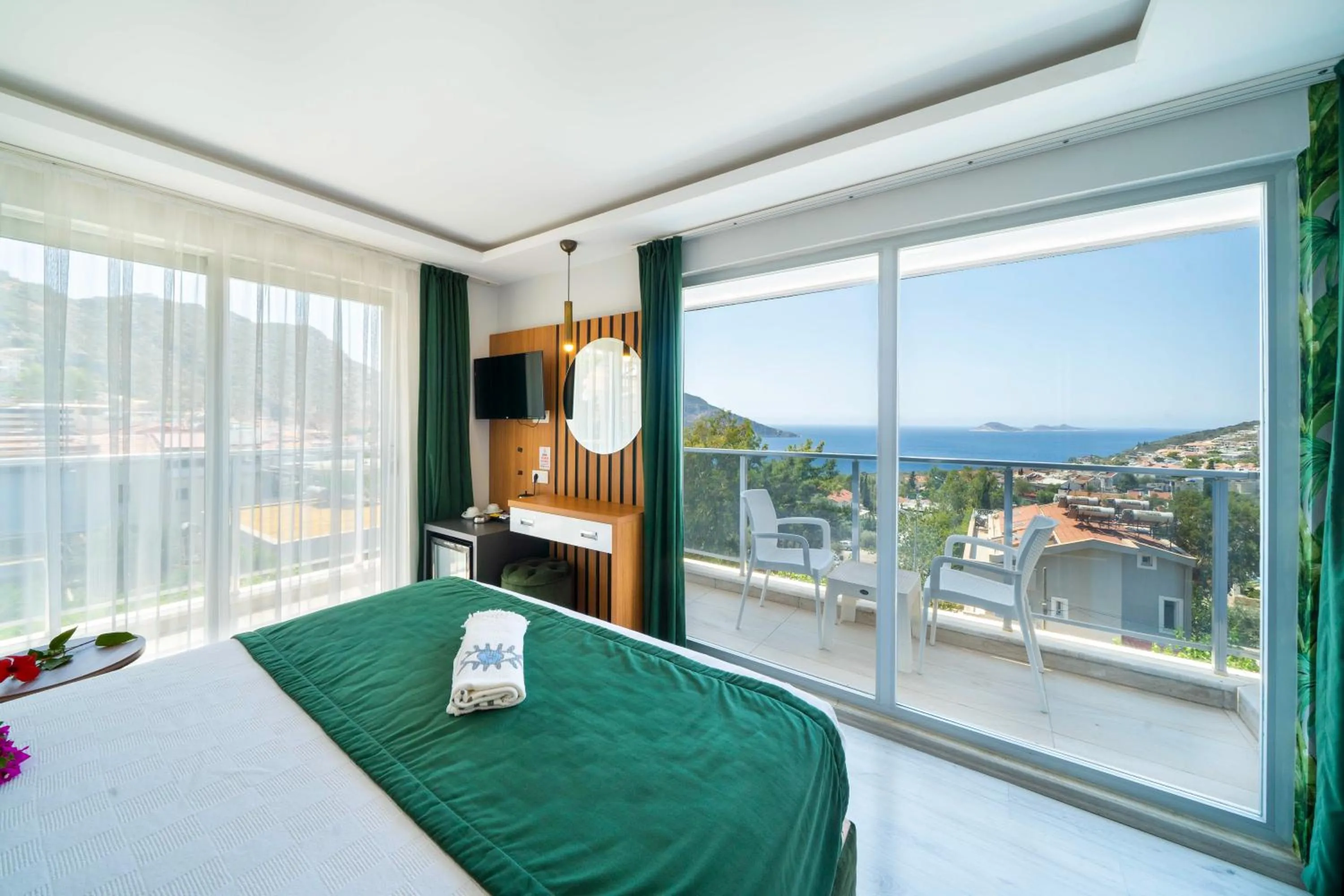 Natural landscape, Bed in Mogons Exclusive Hotel