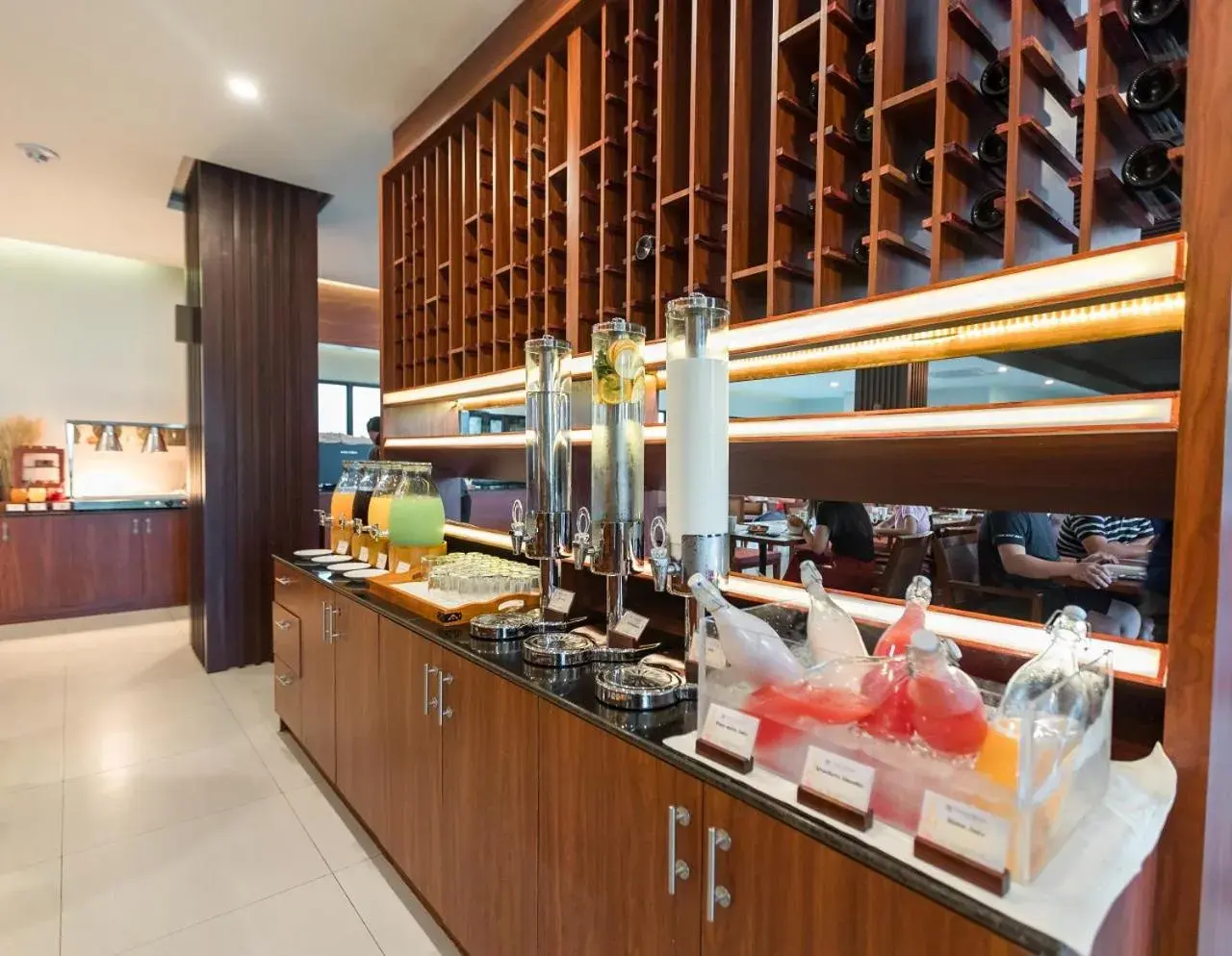 Restaurant/places to eat in Tmark Resort Vangvieng Restaurant/places to eat in Tmark Resort Vangvieng