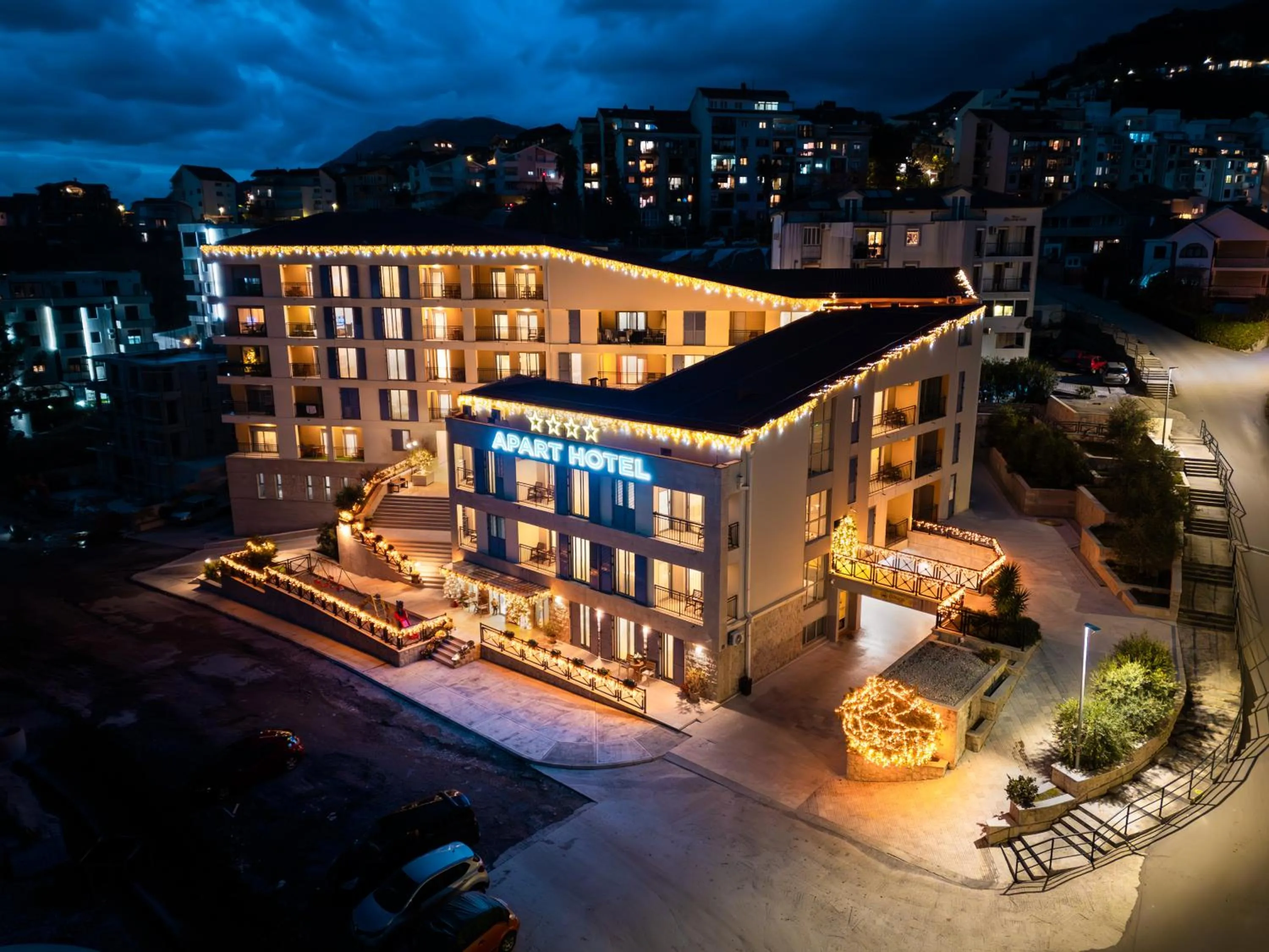 Property building in Apart hotel M S KATUNJANIN