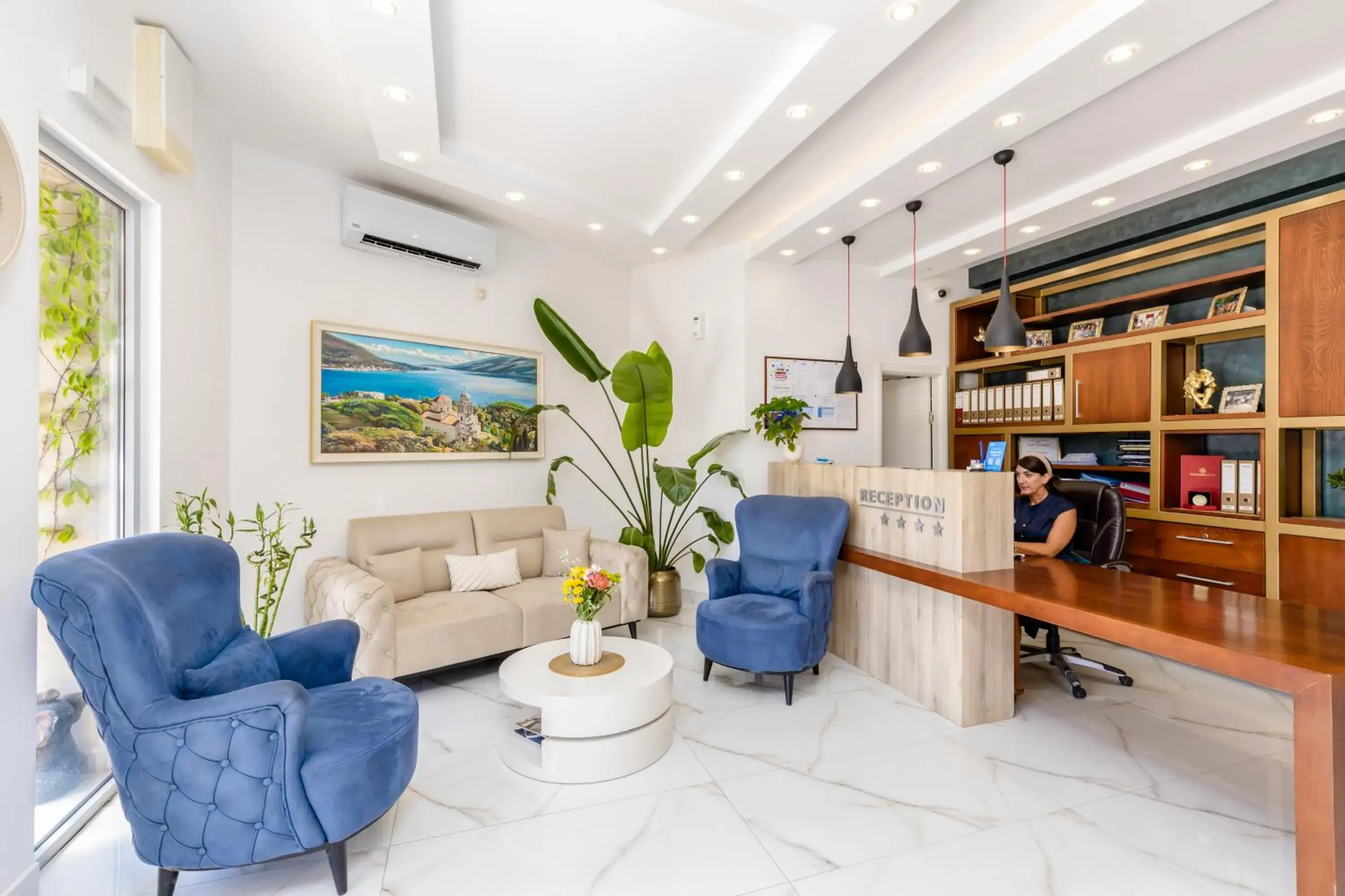 Lobby or reception in Apart hotel M S KATUNJANIN Lobby or reception in Apart hotel M S KATUNJANIN