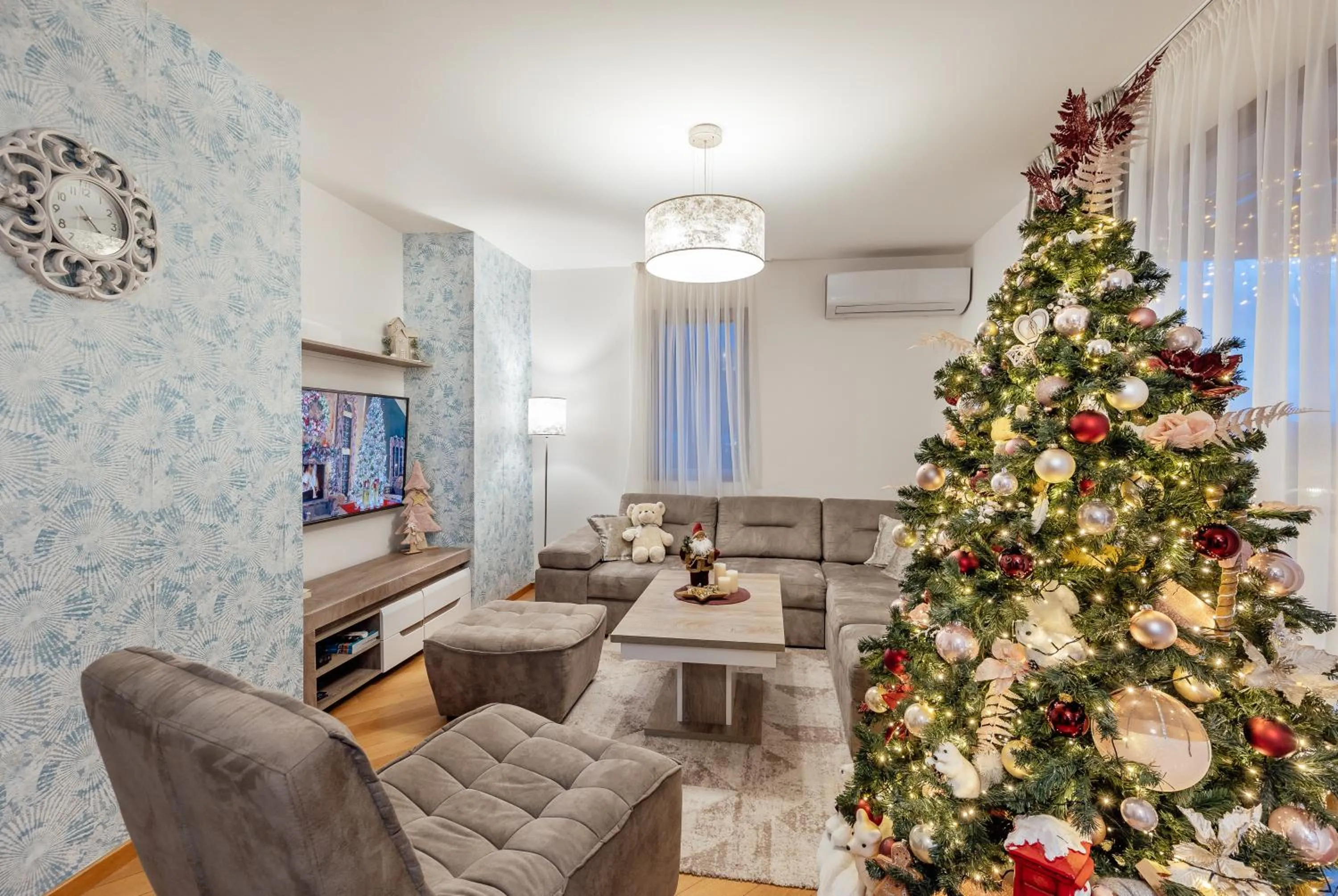 Living room in Apart hotel M S KATUNJANIN