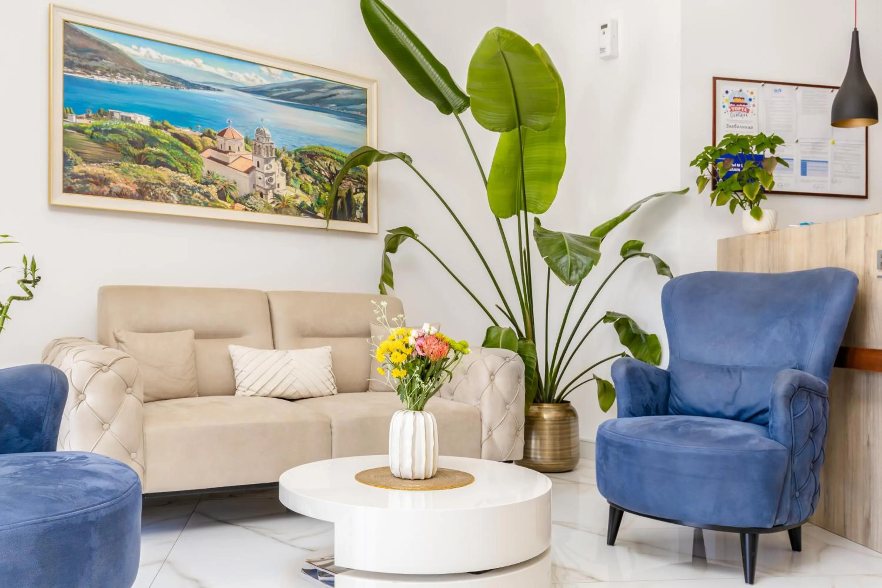 Lobby or reception in Apart hotel M S KATUNJANIN