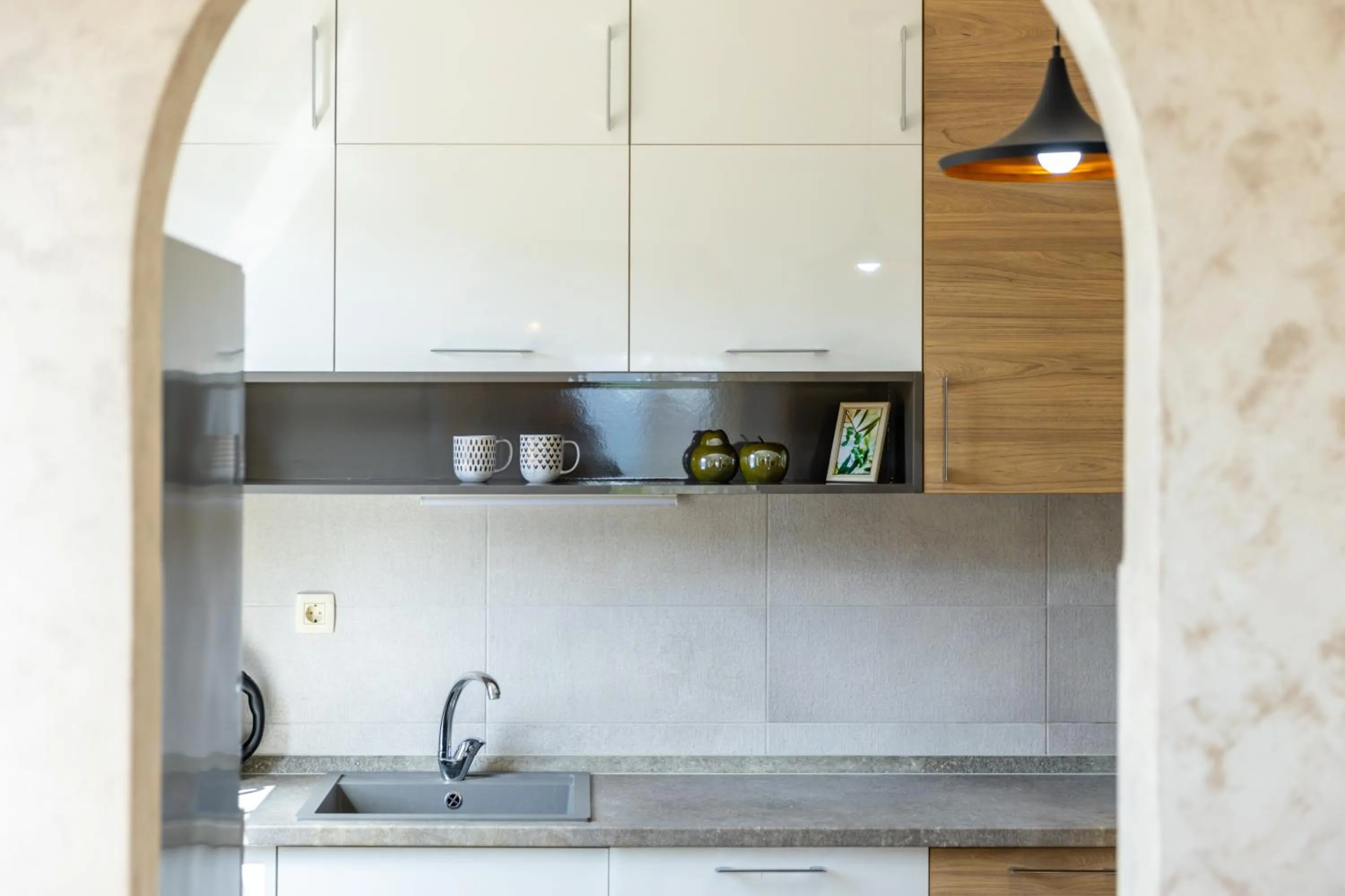 Coffee/tea facilities in Apart hotel M S KATUNJANIN