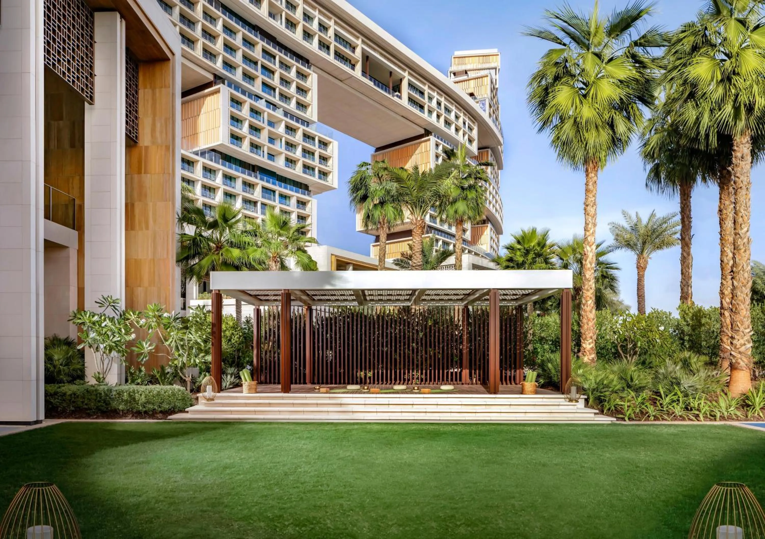 Activities in Atlantis The Royal