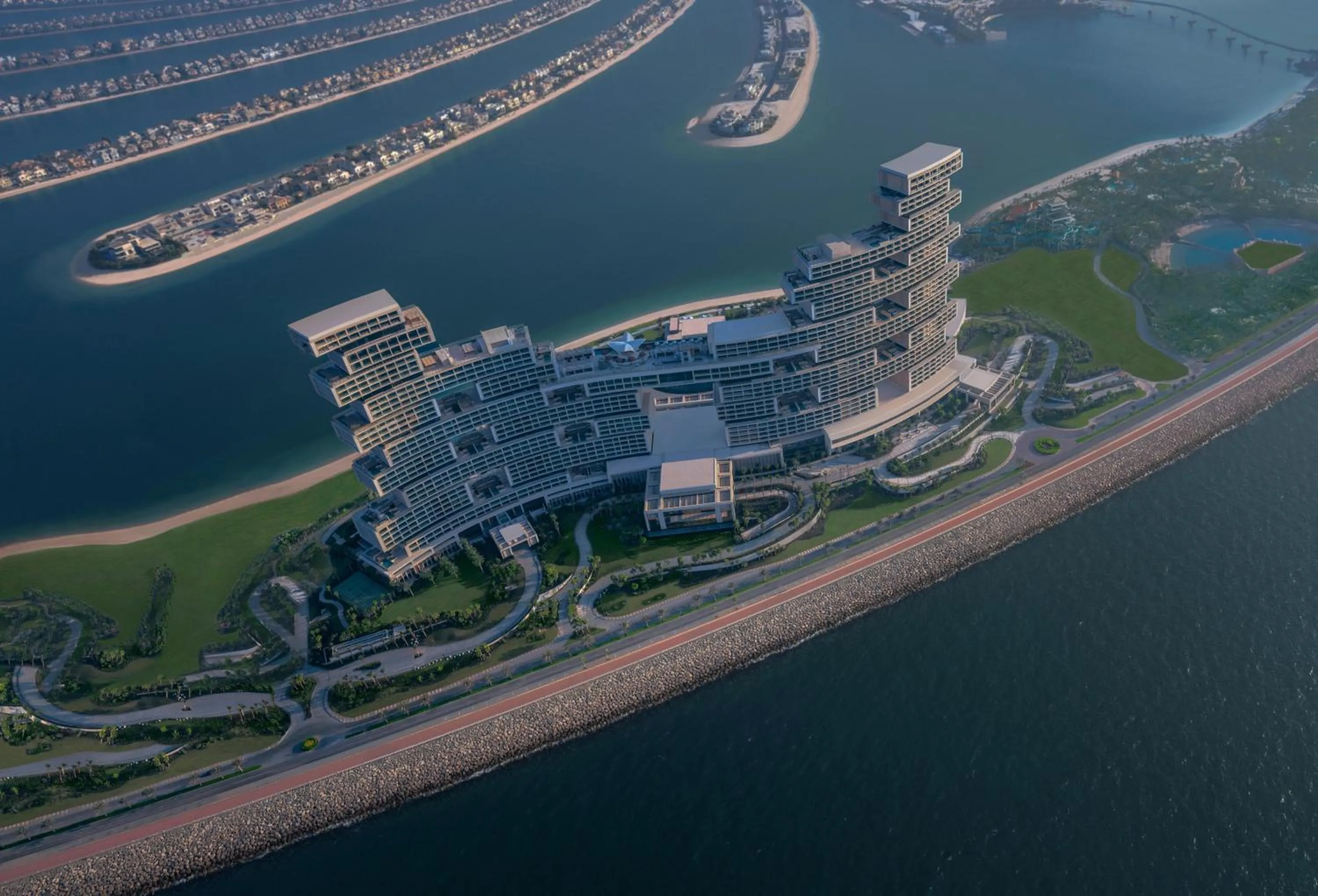 Property building in Atlantis The Royal