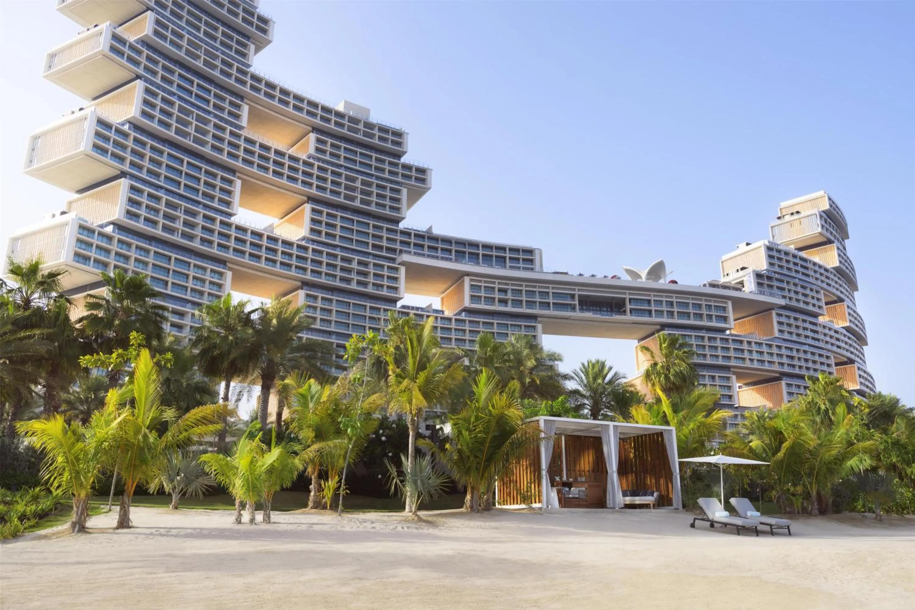 Beach in Atlantis The Royal