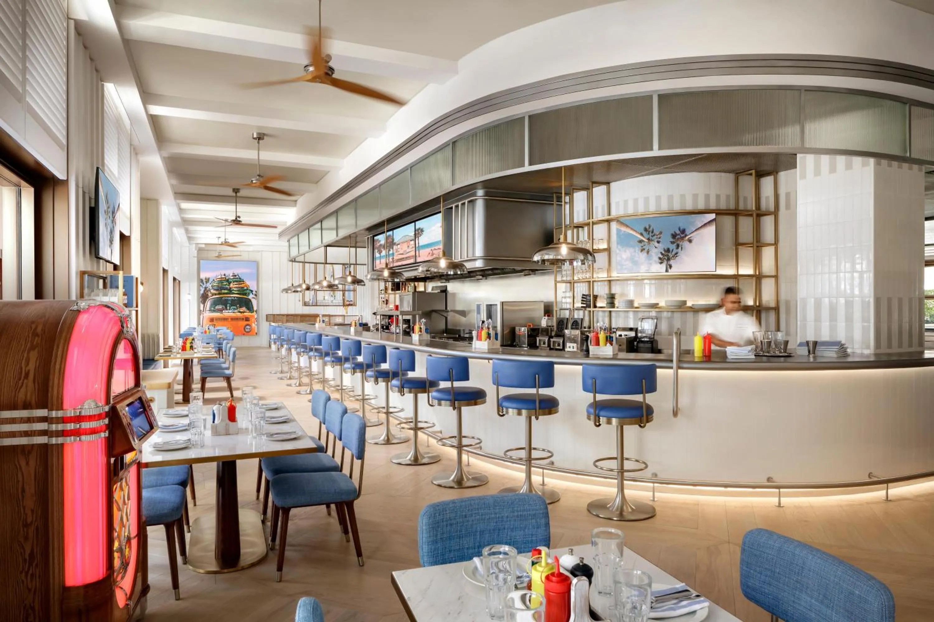 Restaurant/places to eat in Atlantis The Royal