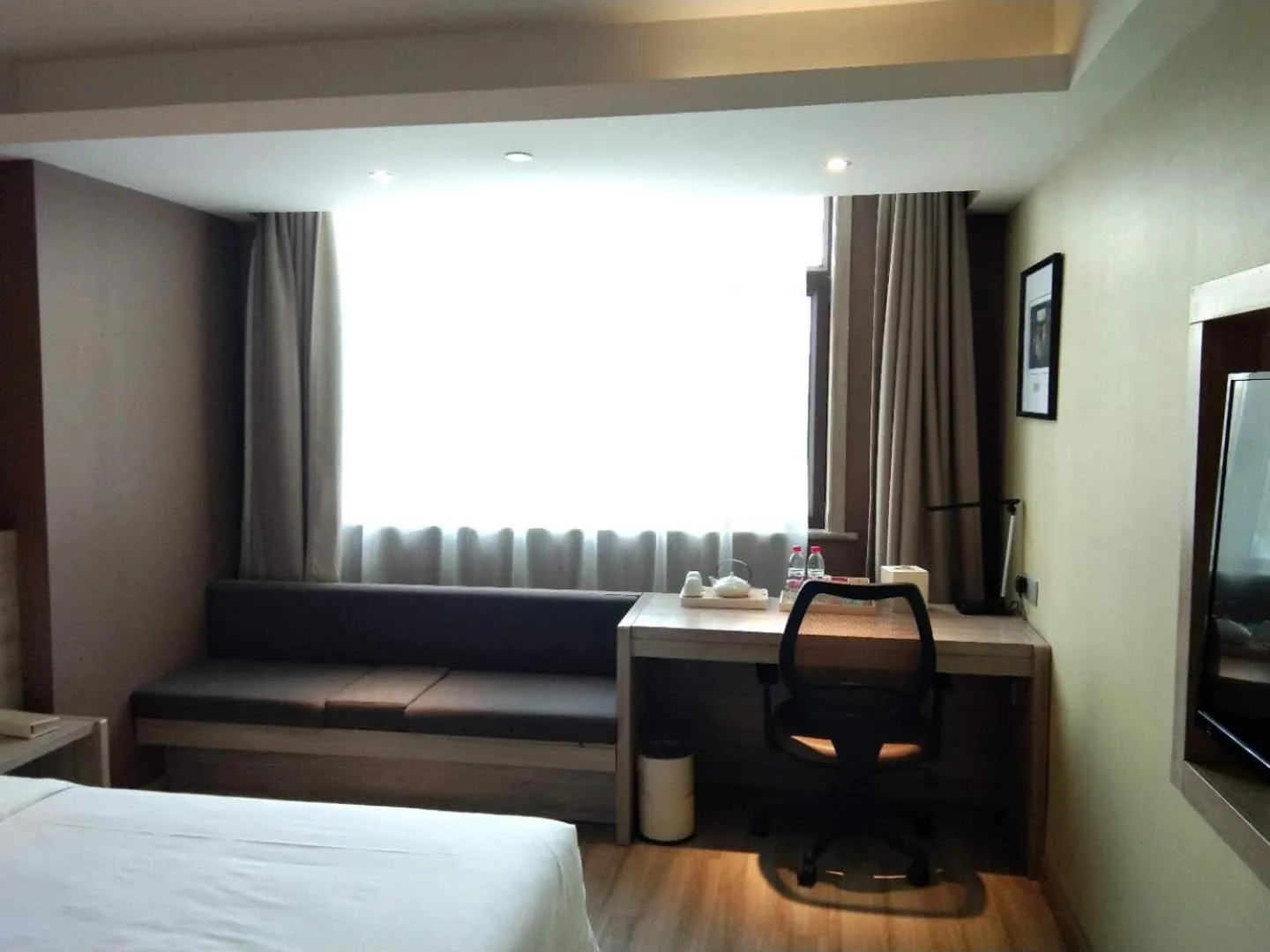 Bed in Atour Hotel (Taiyuan Zonggai Shifanqu)