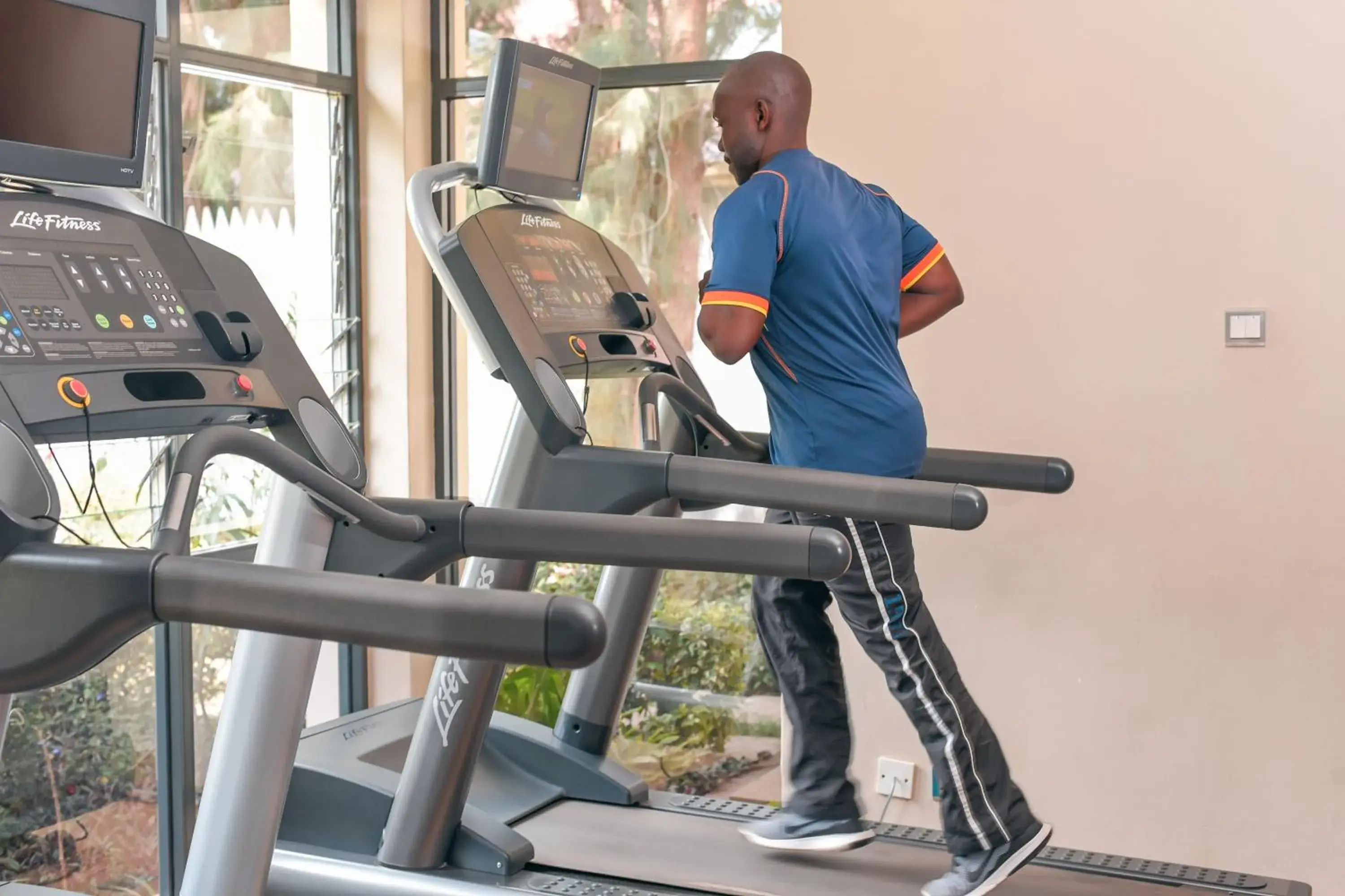 Fitness centre/facilities in Falcon Heights Hotel Fitness centre/facilities in Falcon Heights Hotel