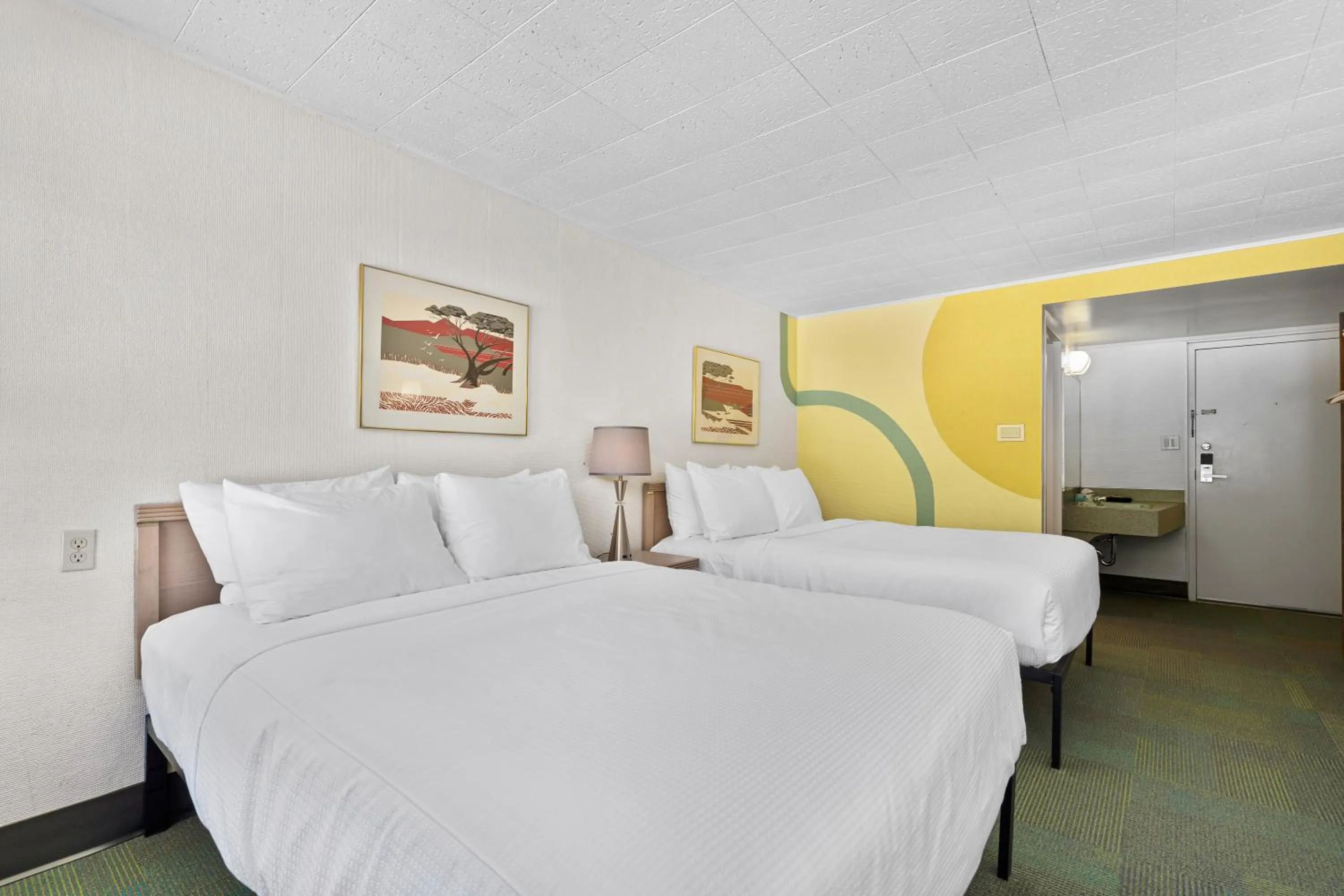 Bedroom, Bed in Stardust Motel Wallace