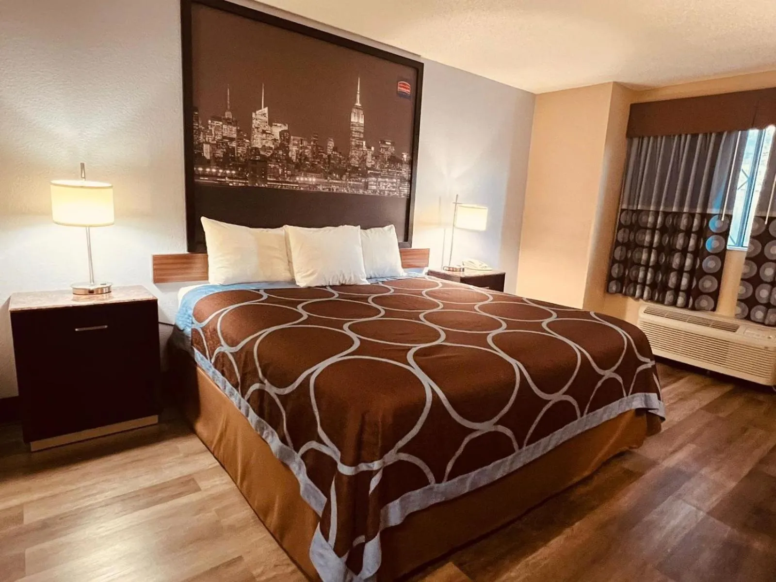 Bed in FairBridge Inn Express Nyack