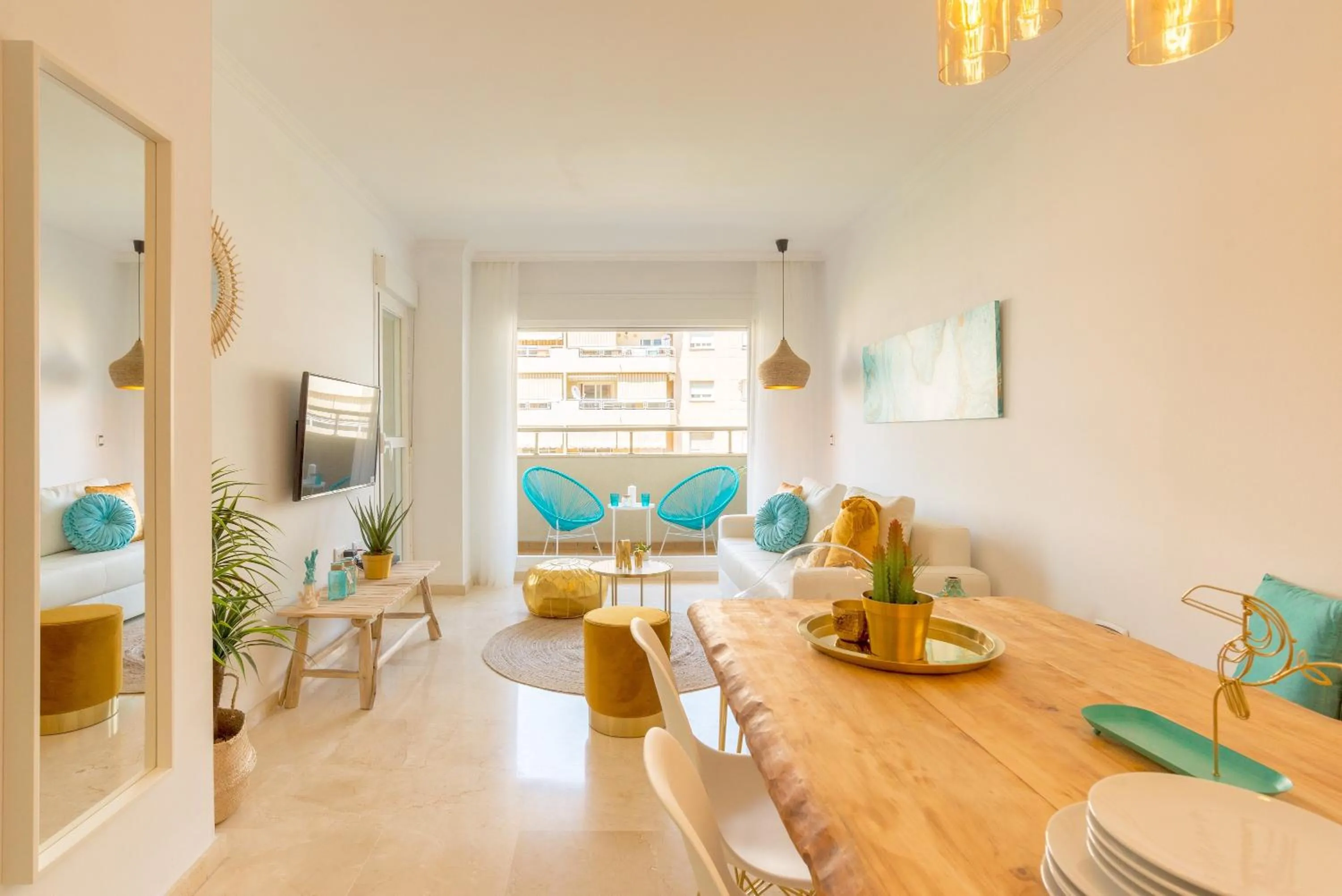 Charming apartment on the beach - Pool and parking