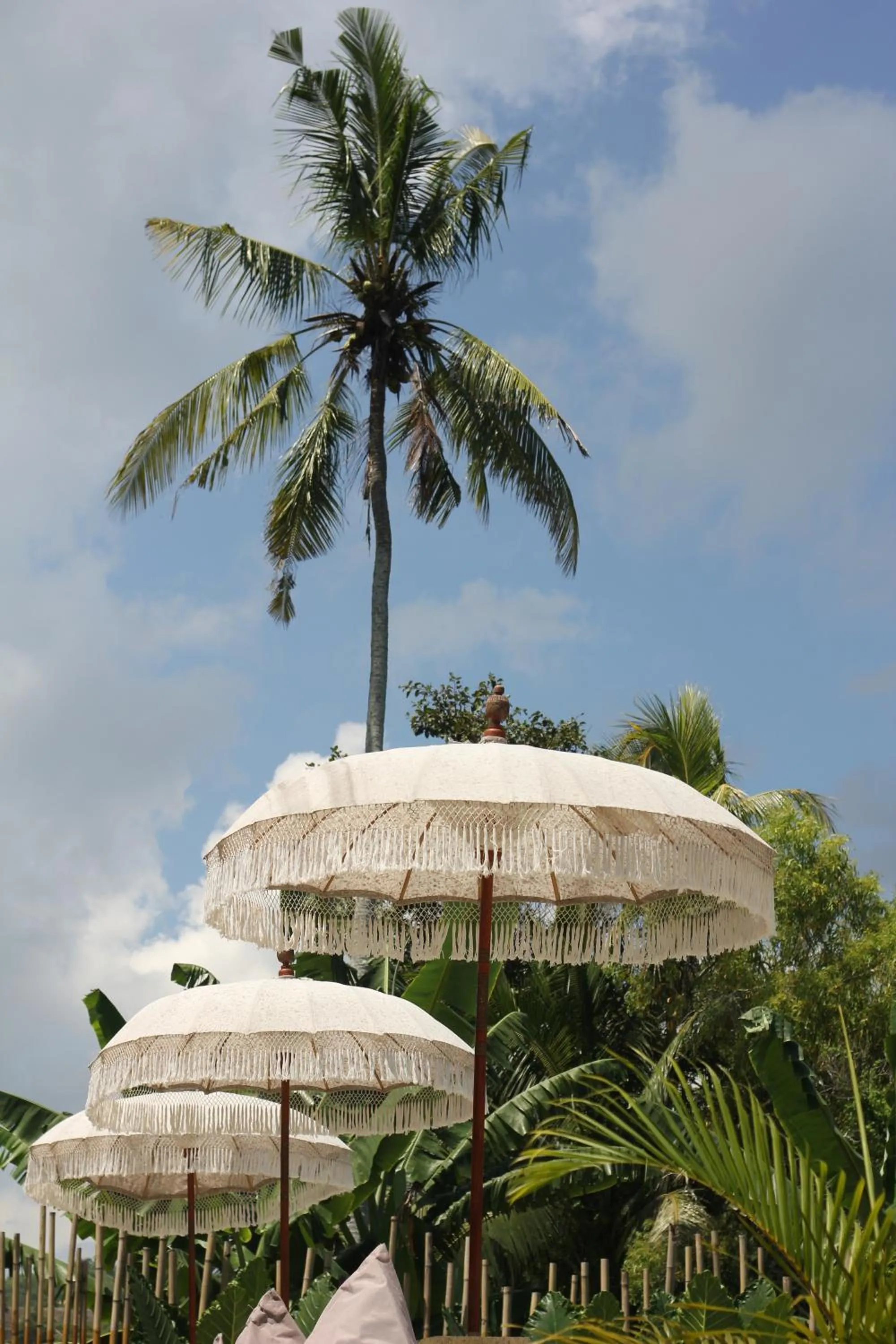 Swimming pool in Suku Lifestyle Hotel & Villas