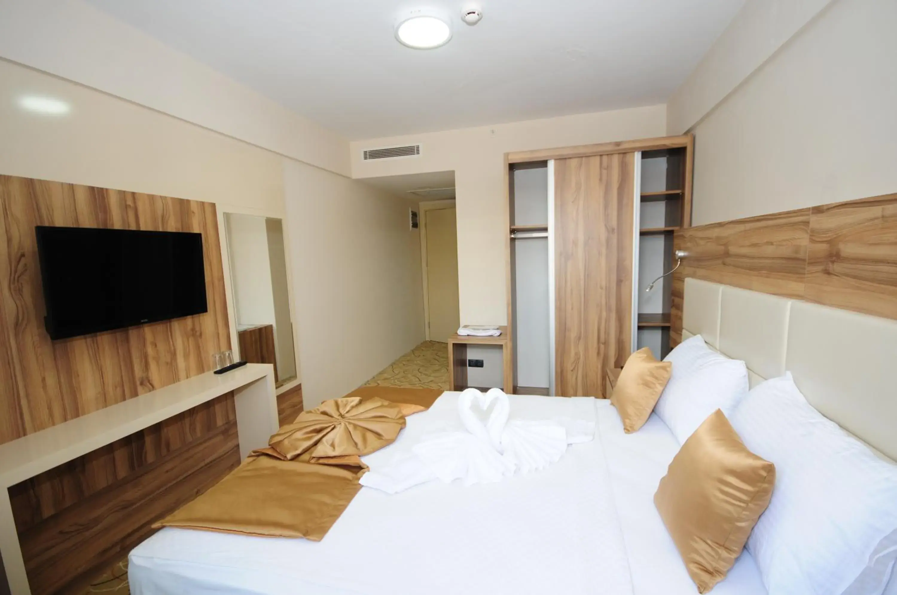 Standard Double Room in Grand Hekimoğlu HOTELS Standard Double Room in Grand Hekimoğlu HOTELS