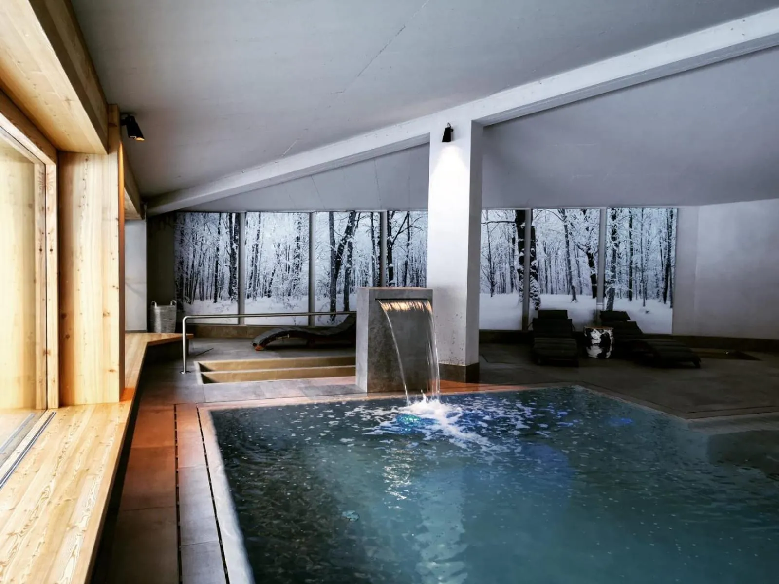 Massage in Au Charmant Petit Lac - Ecohotel Parc & Spa