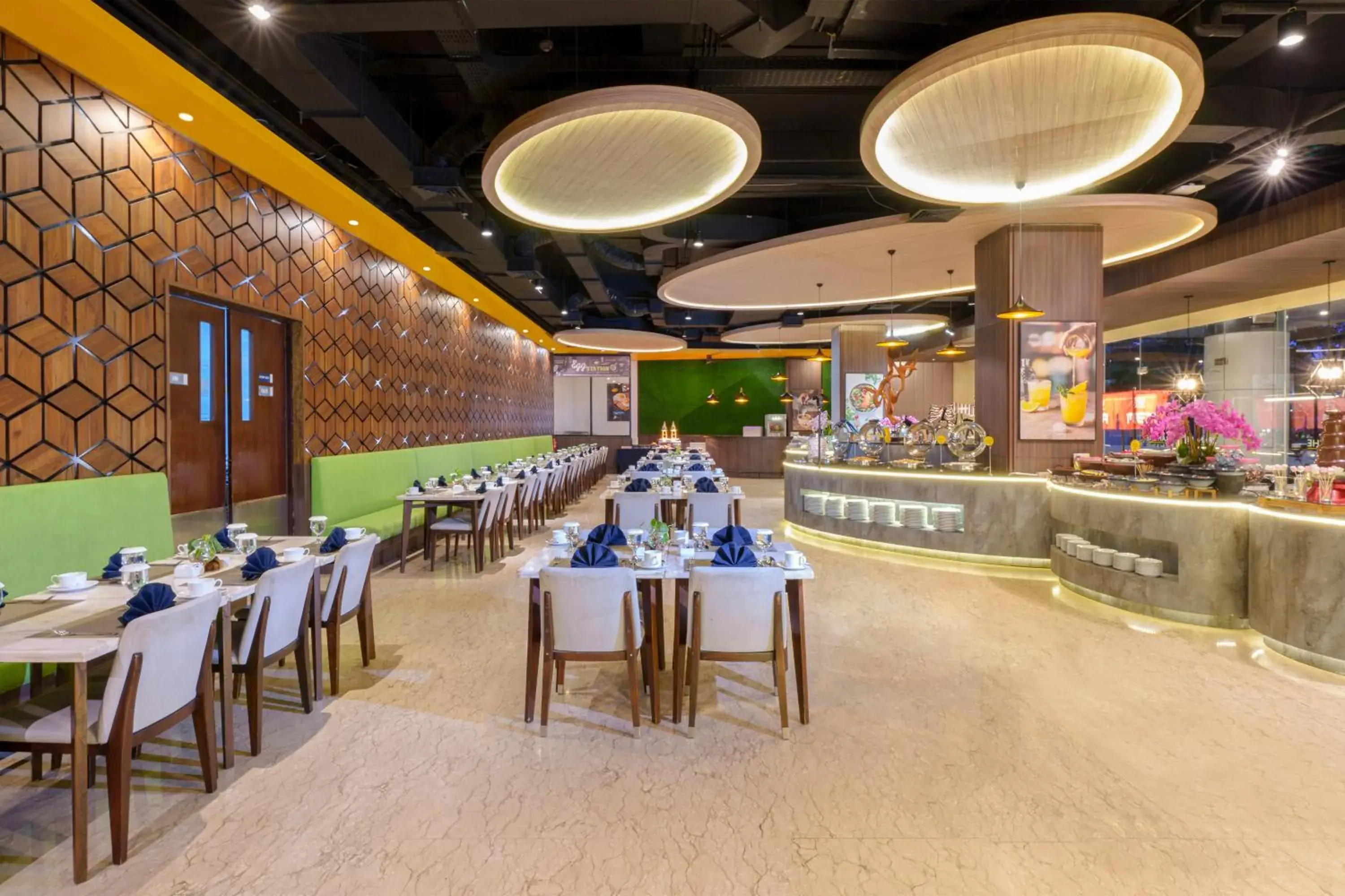 Restaurant/places to eat in Golden Tulip Springhill Lampung Restaurant/places to eat in Golden Tulip Springhill Lampung