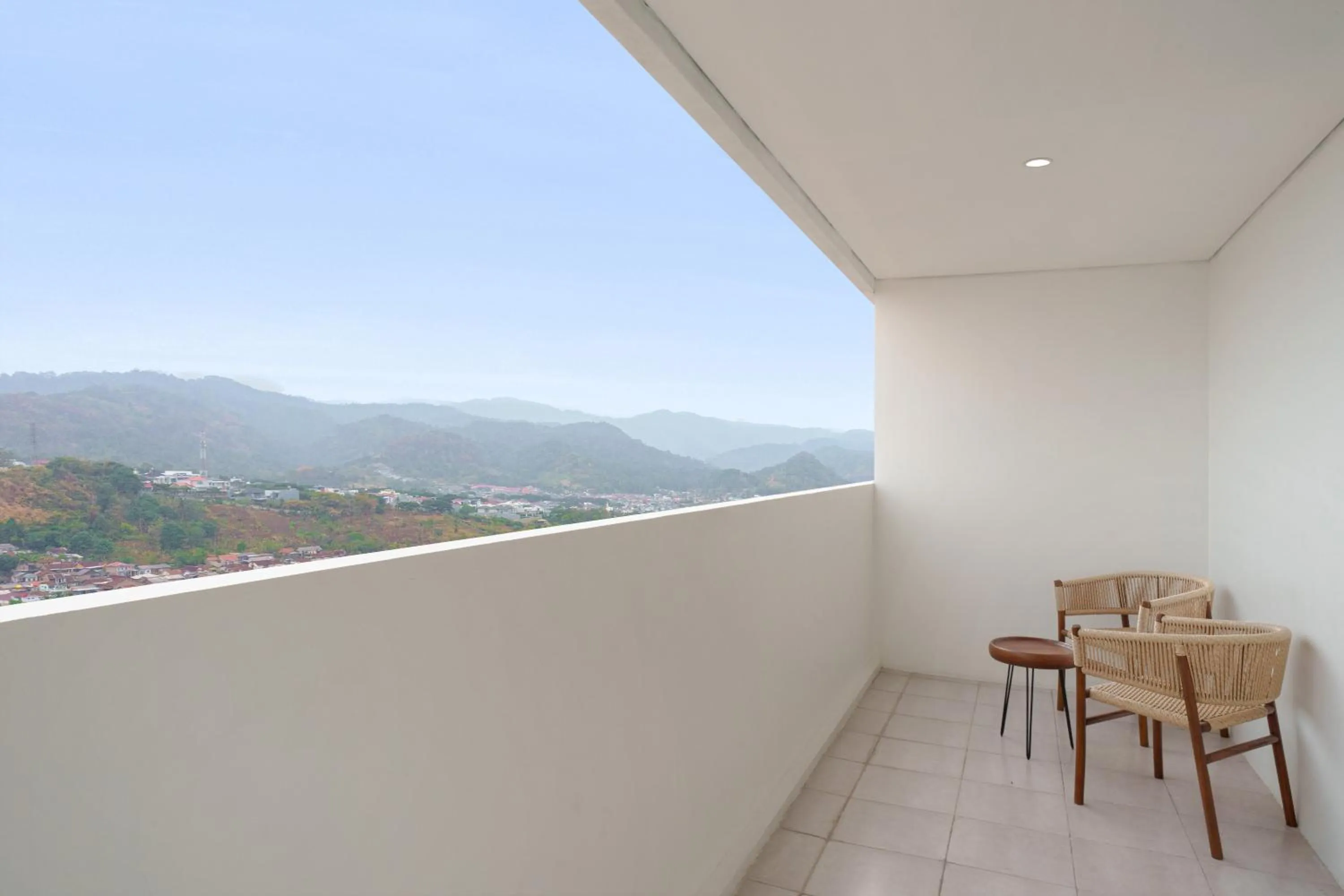 Balcony/Terrace in Golden Tulip Springhill Lampung