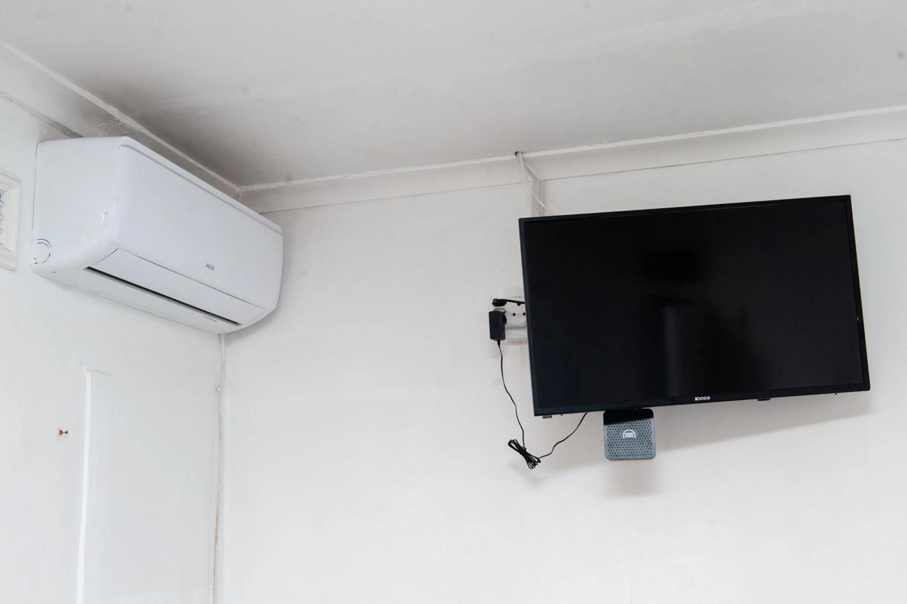 TV and multimedia in Nkosazana Guest House