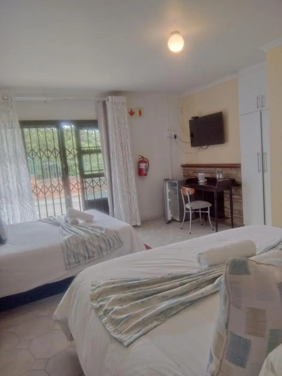 Family Room with Bathroom in Nkosazana Guest House Family Room with Bathroom in Nkosazana Guest House