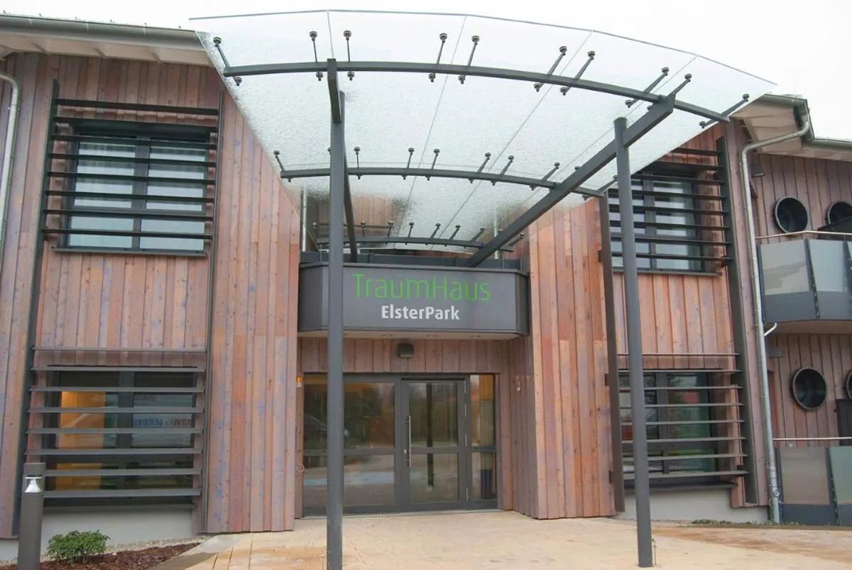 Facade/entrance in TraumHaus im Elsterpark