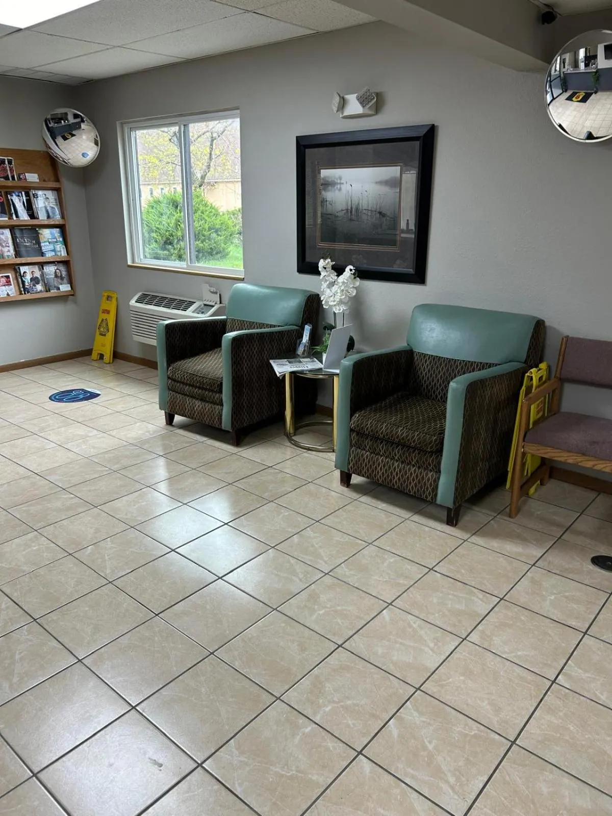 Lobby or reception in Super 8 by Wyndham Blair