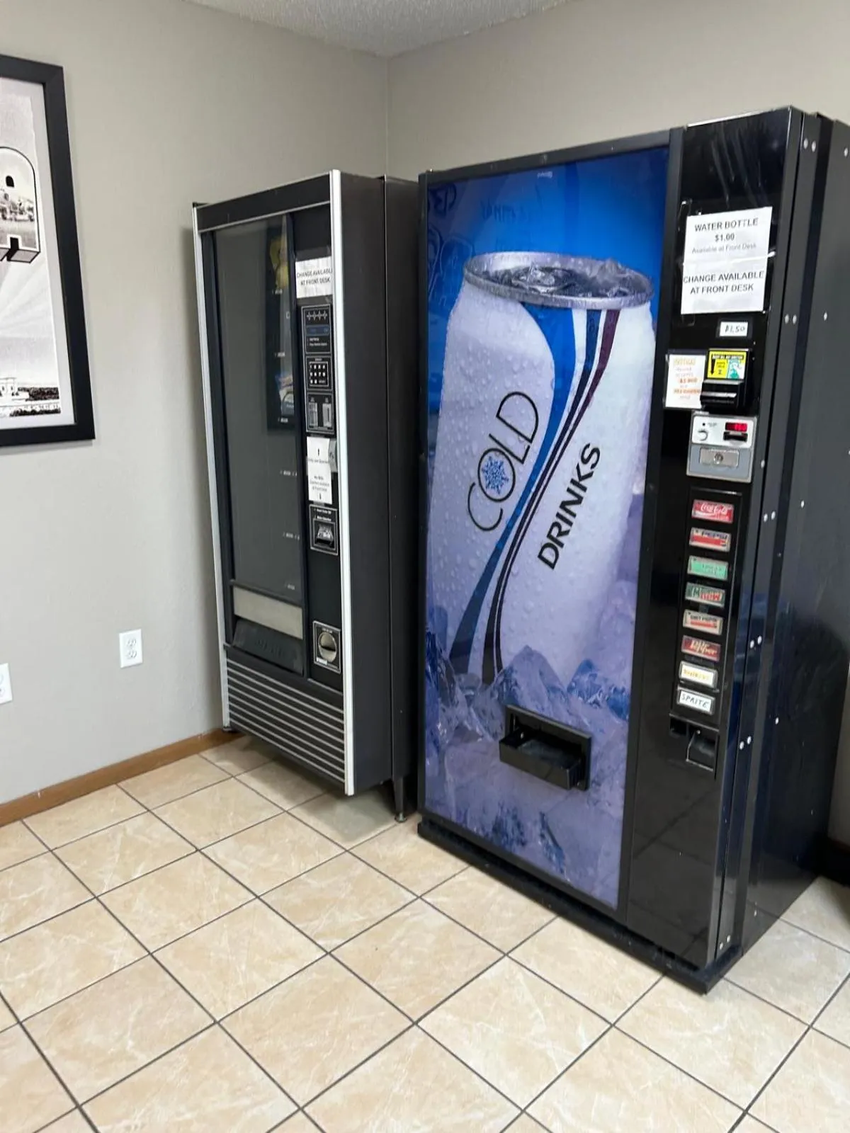 vending machine in Super 8 by Wyndham Blair