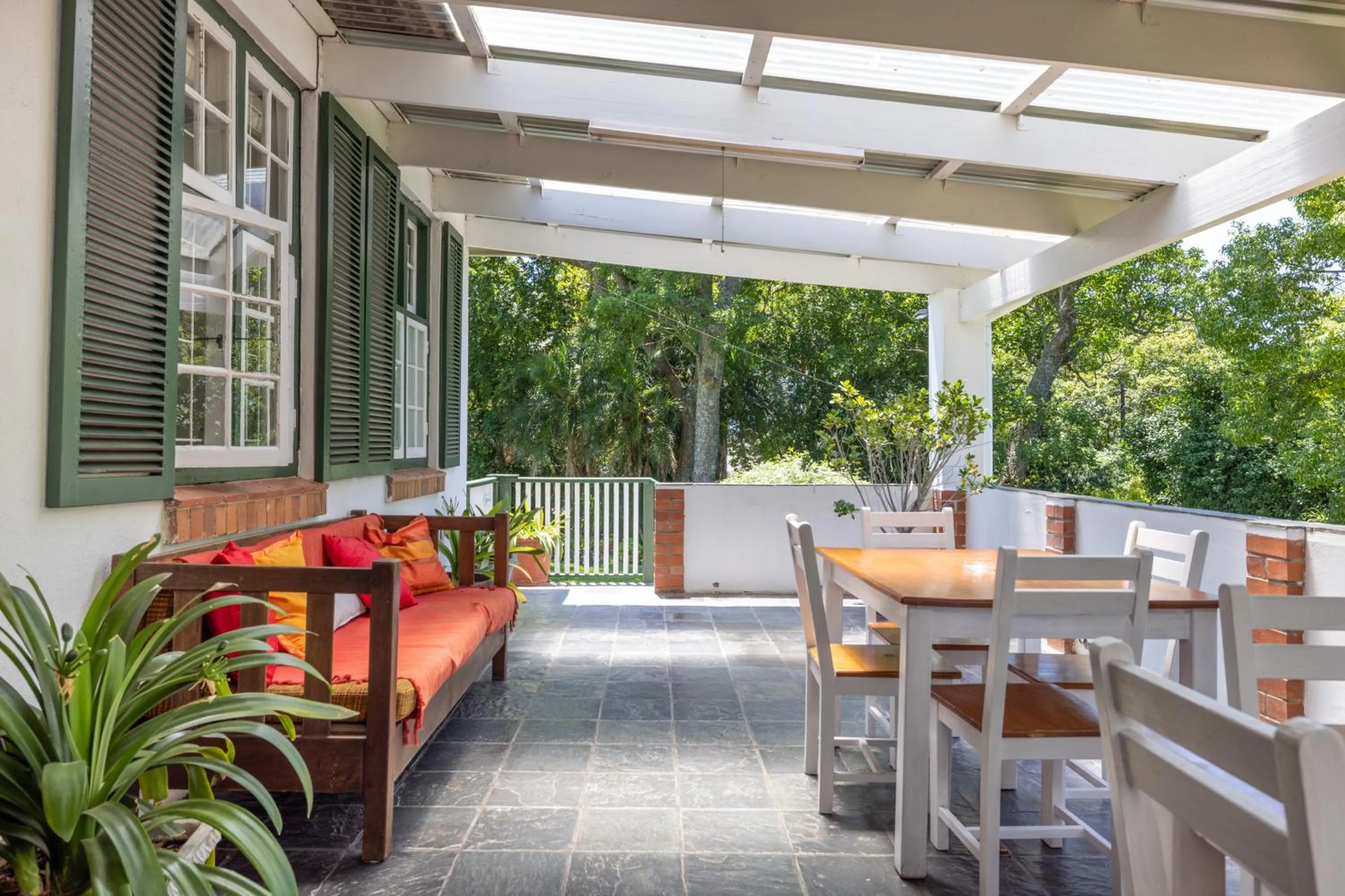 Seating area in Lanherne Guest House Bed & Breakfast