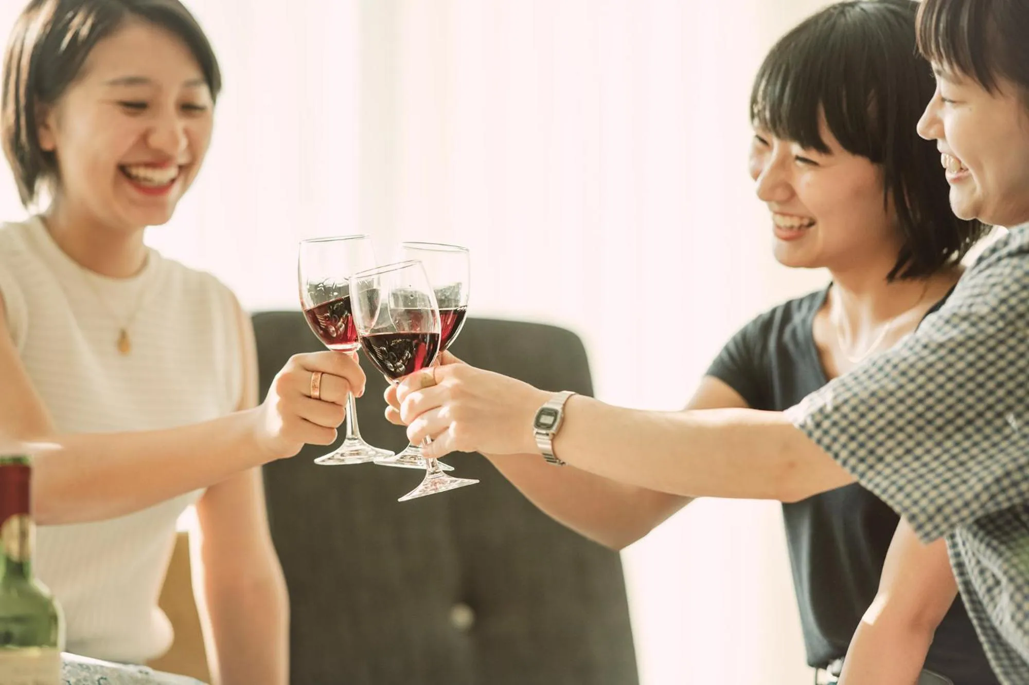 People in Seacruise House Navio