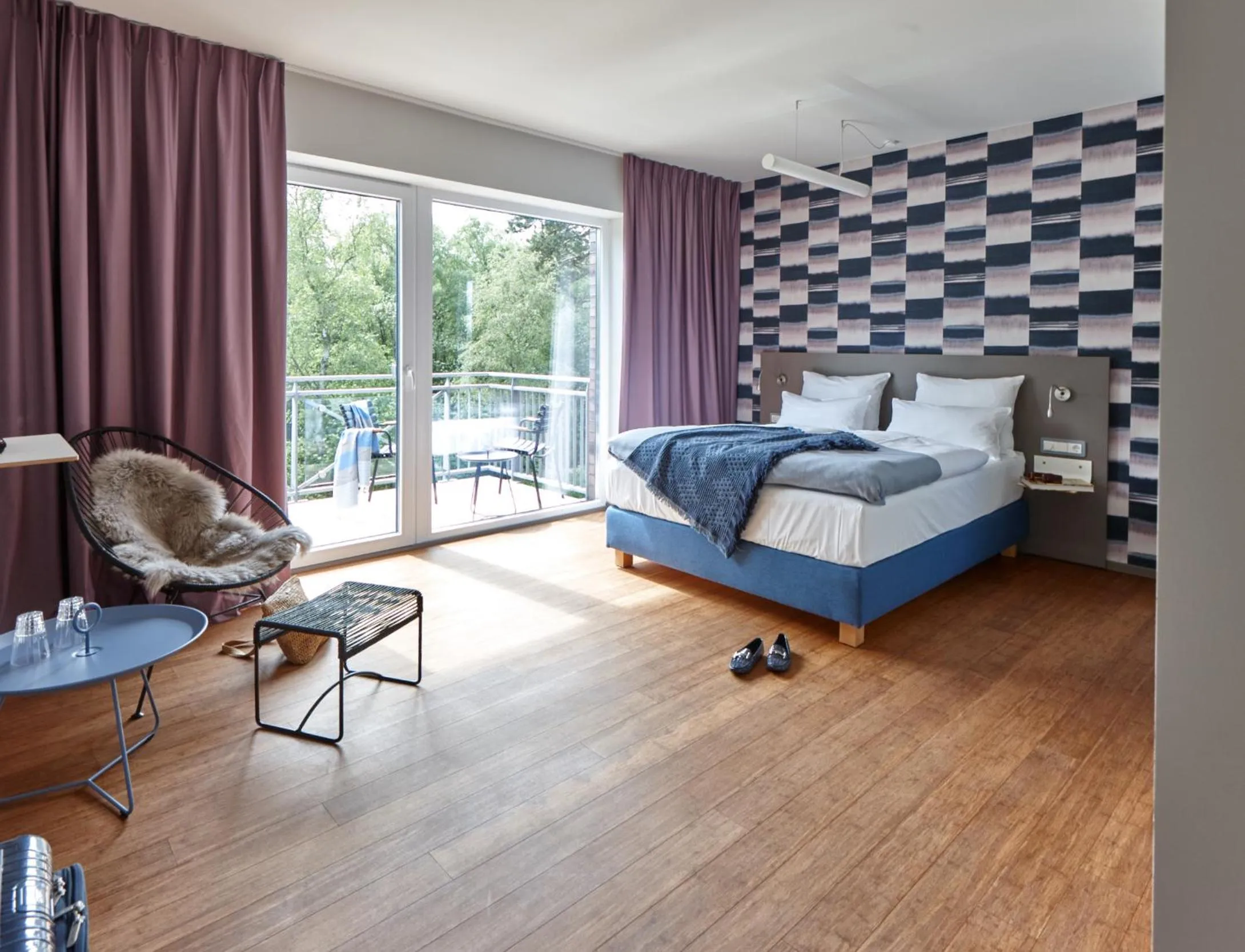 Photo of the whole room, Bed in Just Eleven