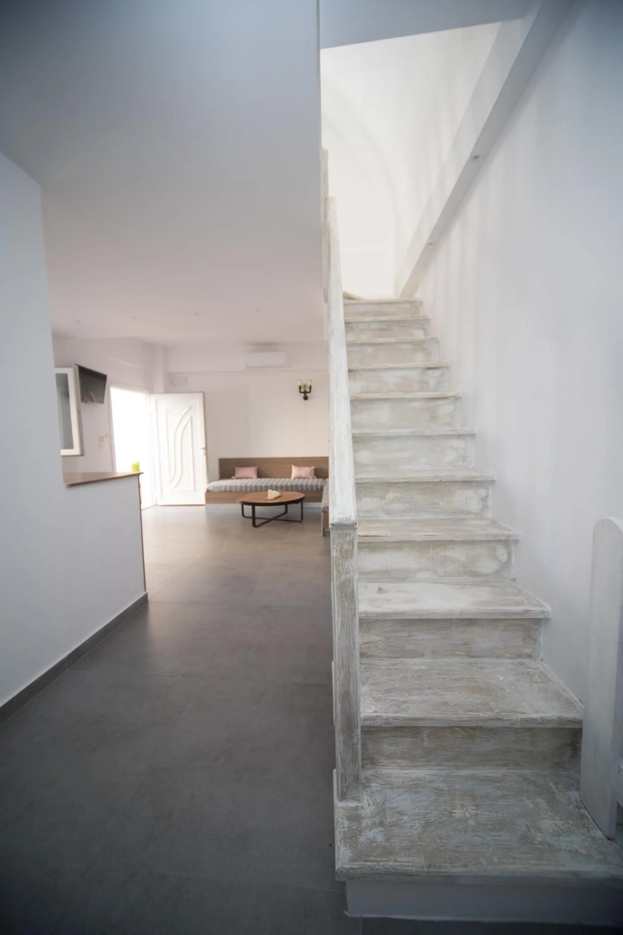 Facade/entrance in Villa Galaxy Santorini