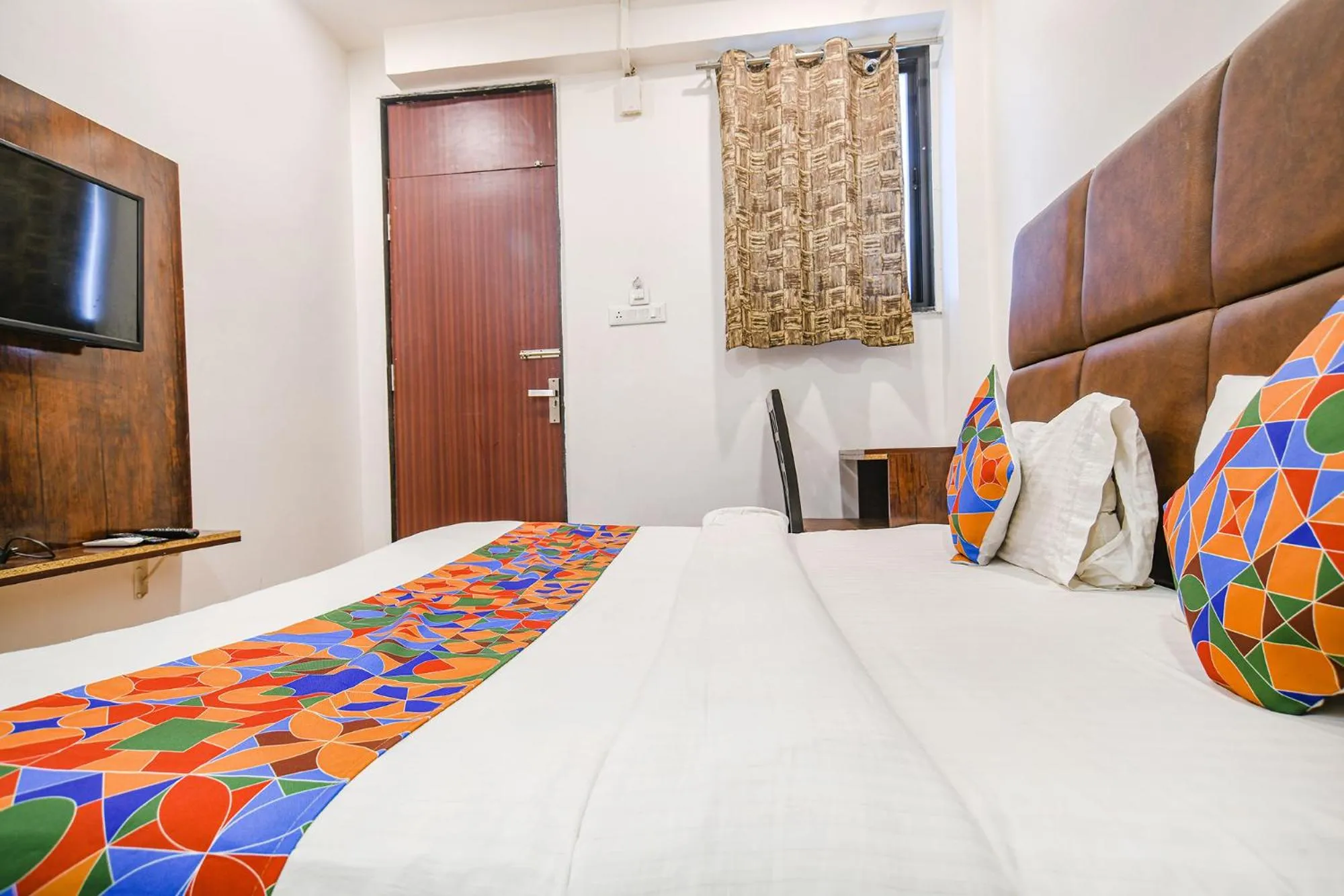 Bed in FabHotel S Pride