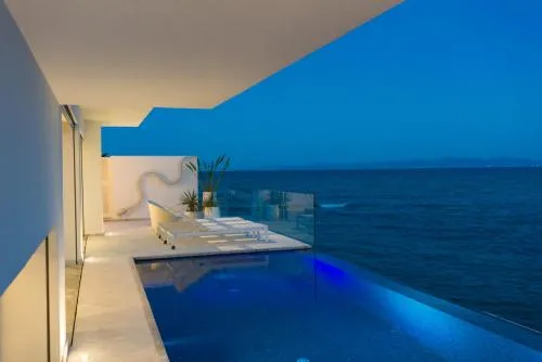 Maison Dedine- SmallLuxuryHotels -Adults Only
