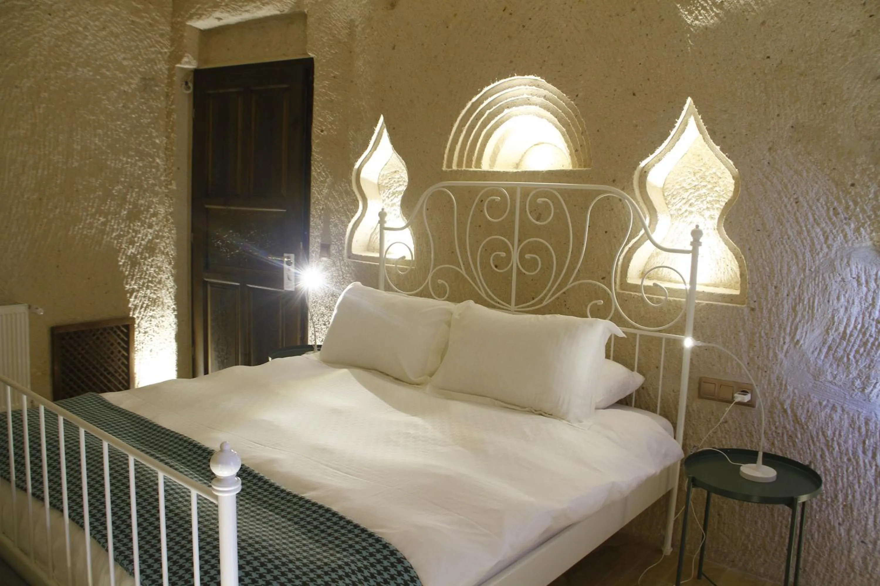 Bed in Corner İn Cappadocia