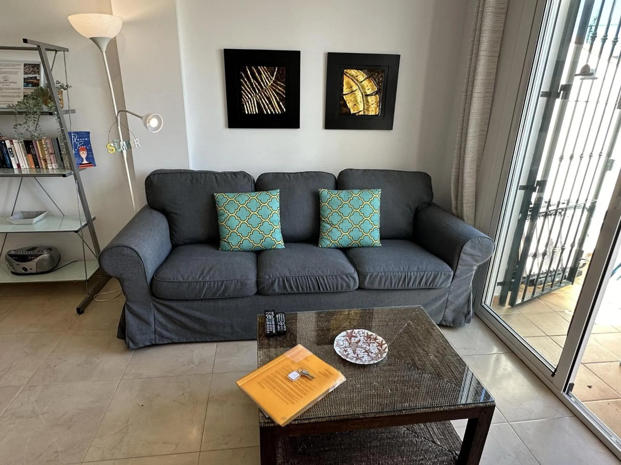 Communal lounge/ TV room in Nerja Paradise Rentals - Apt Chimenea A1E